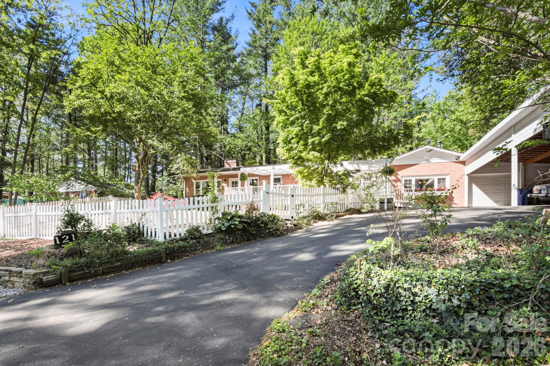 121 Wells Street - Photo 28