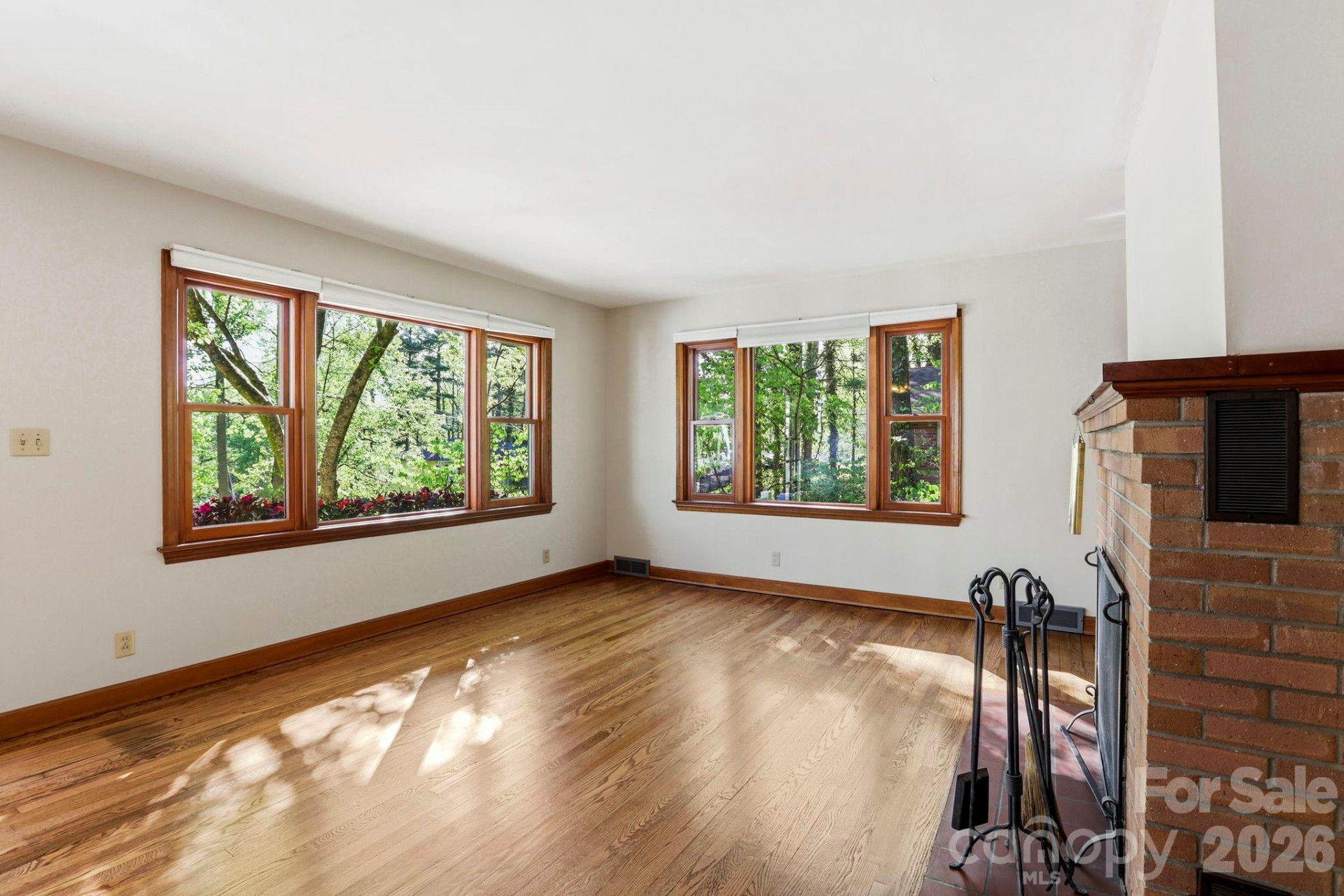 121 Wells Street - Photo 5