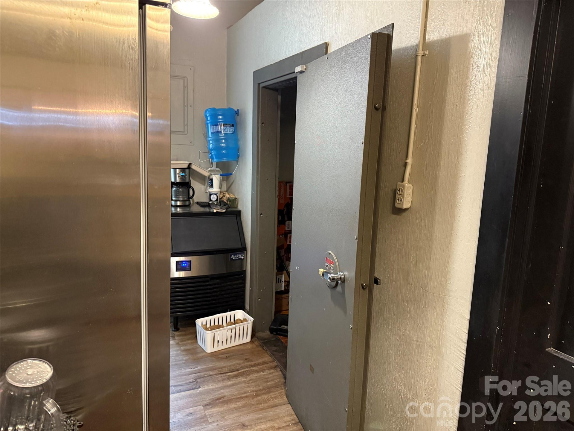 198 Main Street - Photo 14