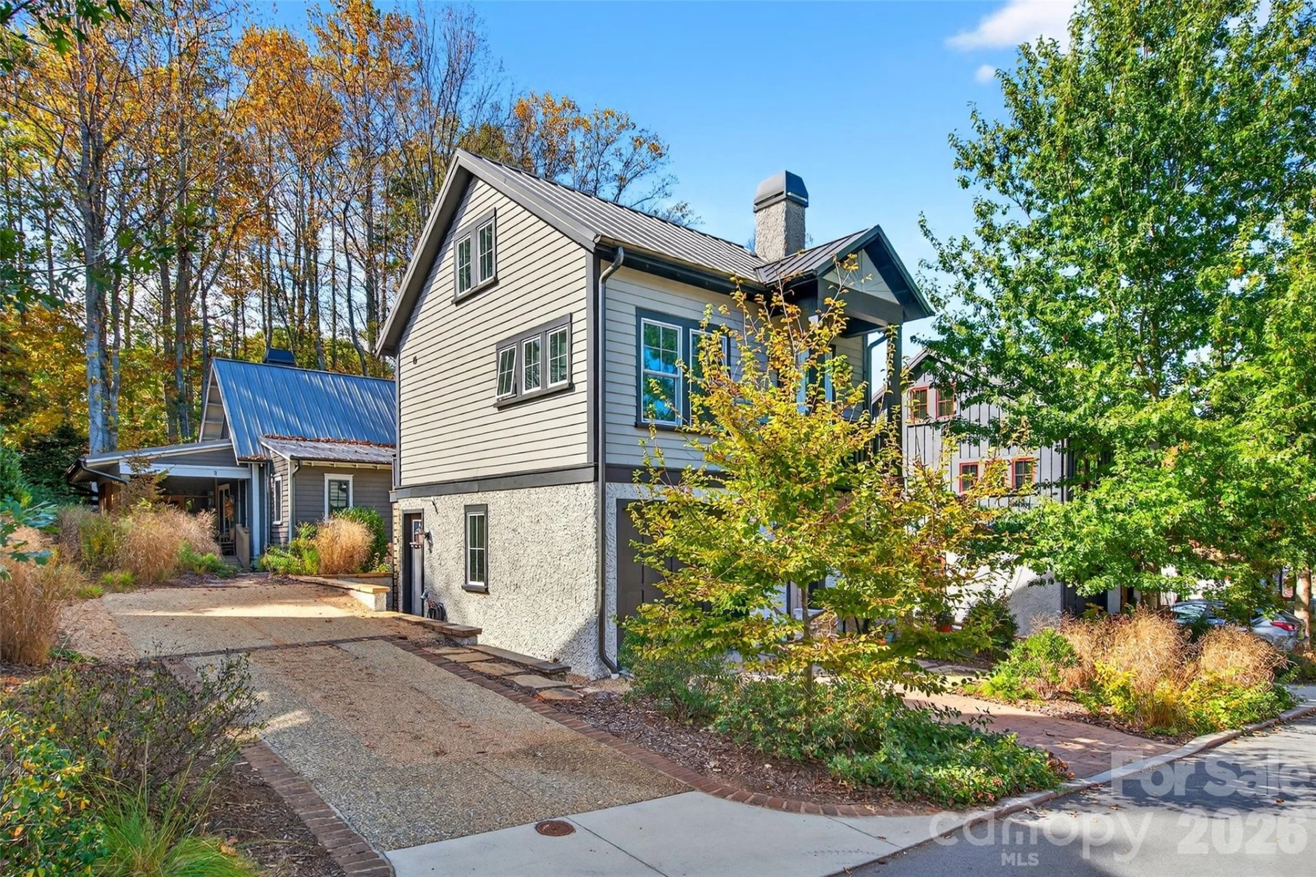 9 Fay Jones Lane - Photo 2