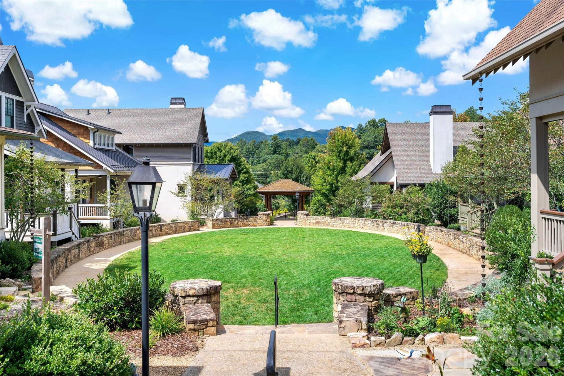 9 Fay Jones Lane - Photo 28