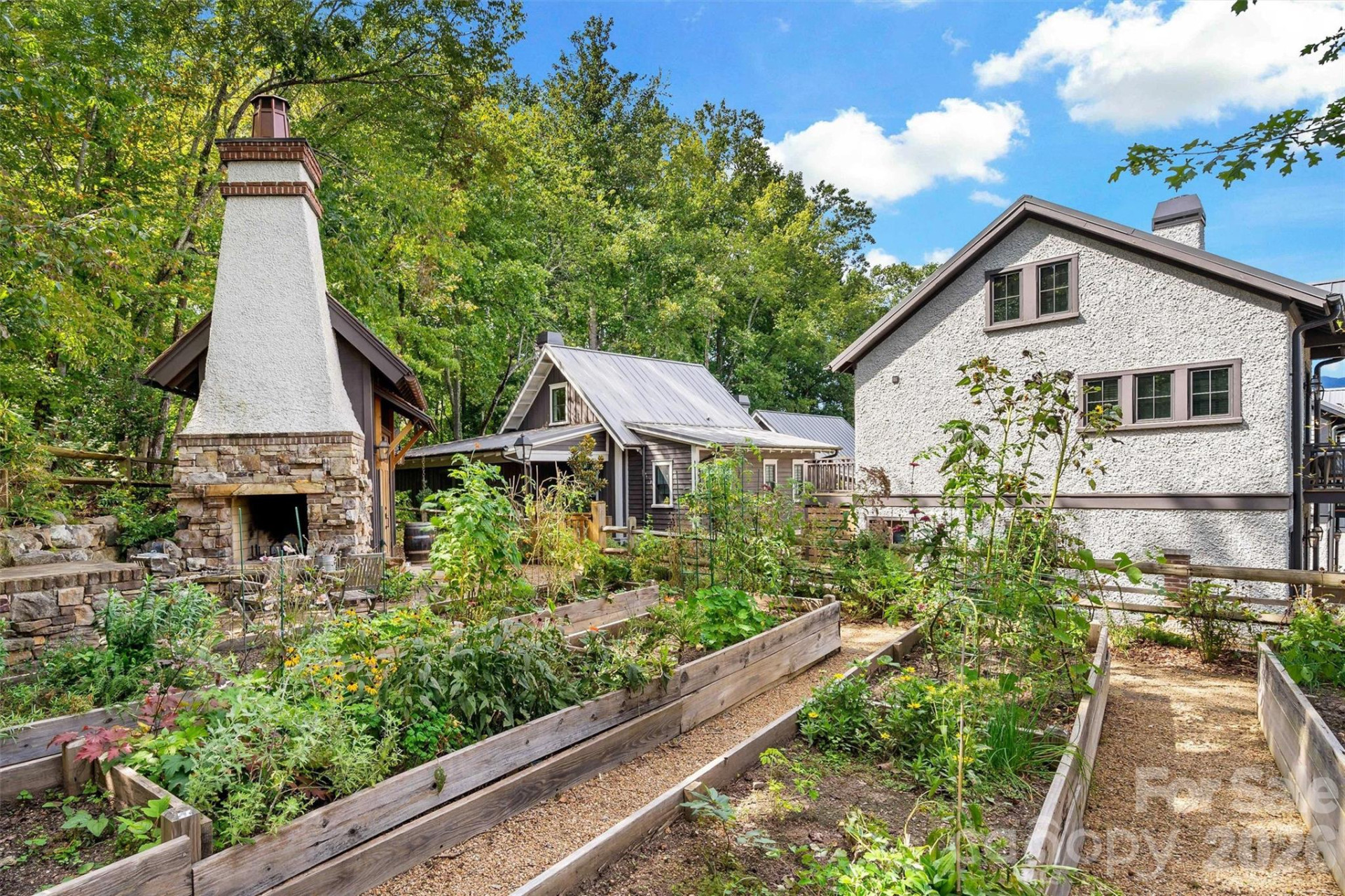 9 Fay Jones Lane - Photo 33