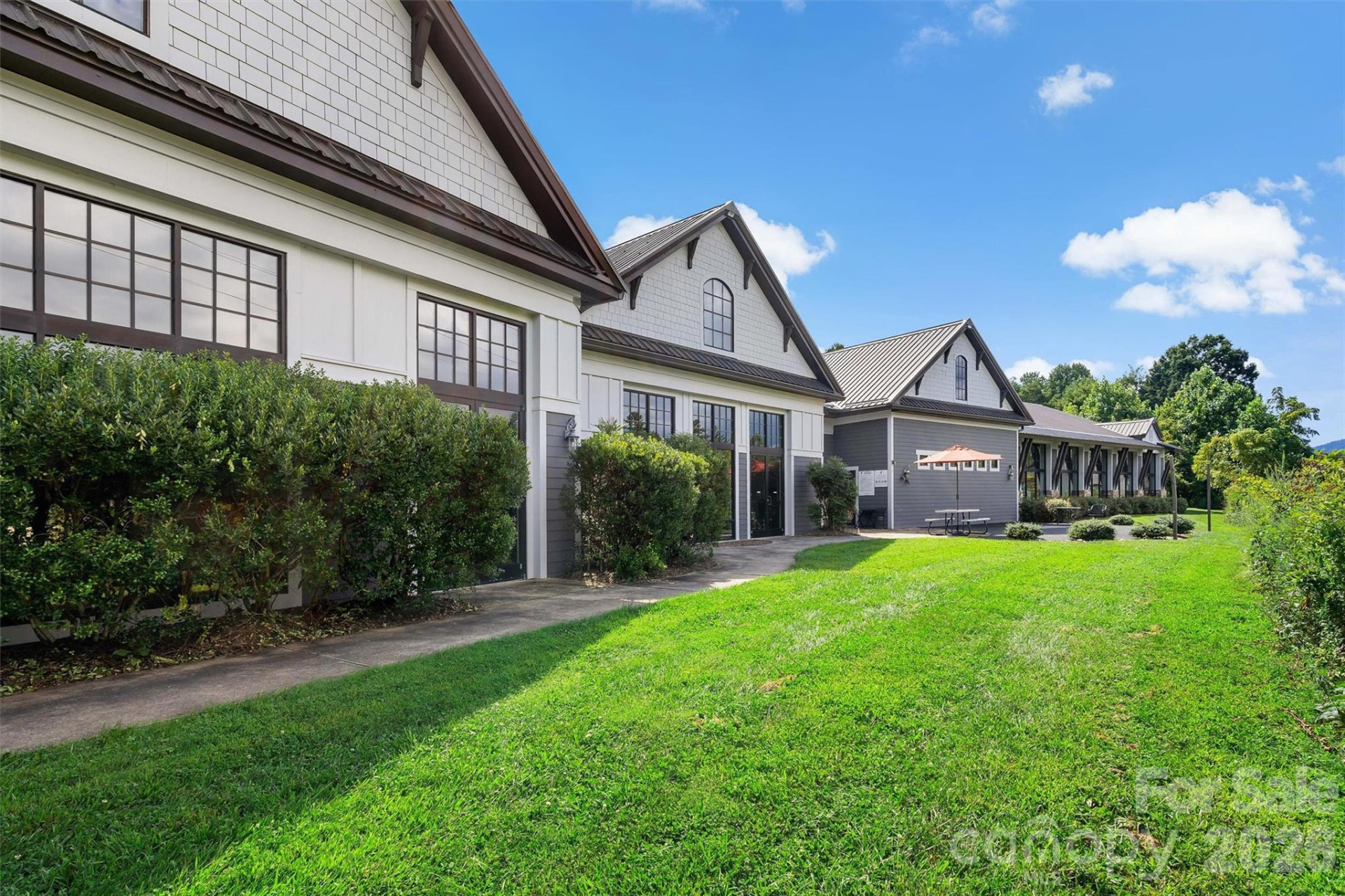 9 Fay Jones Lane - Photo 42