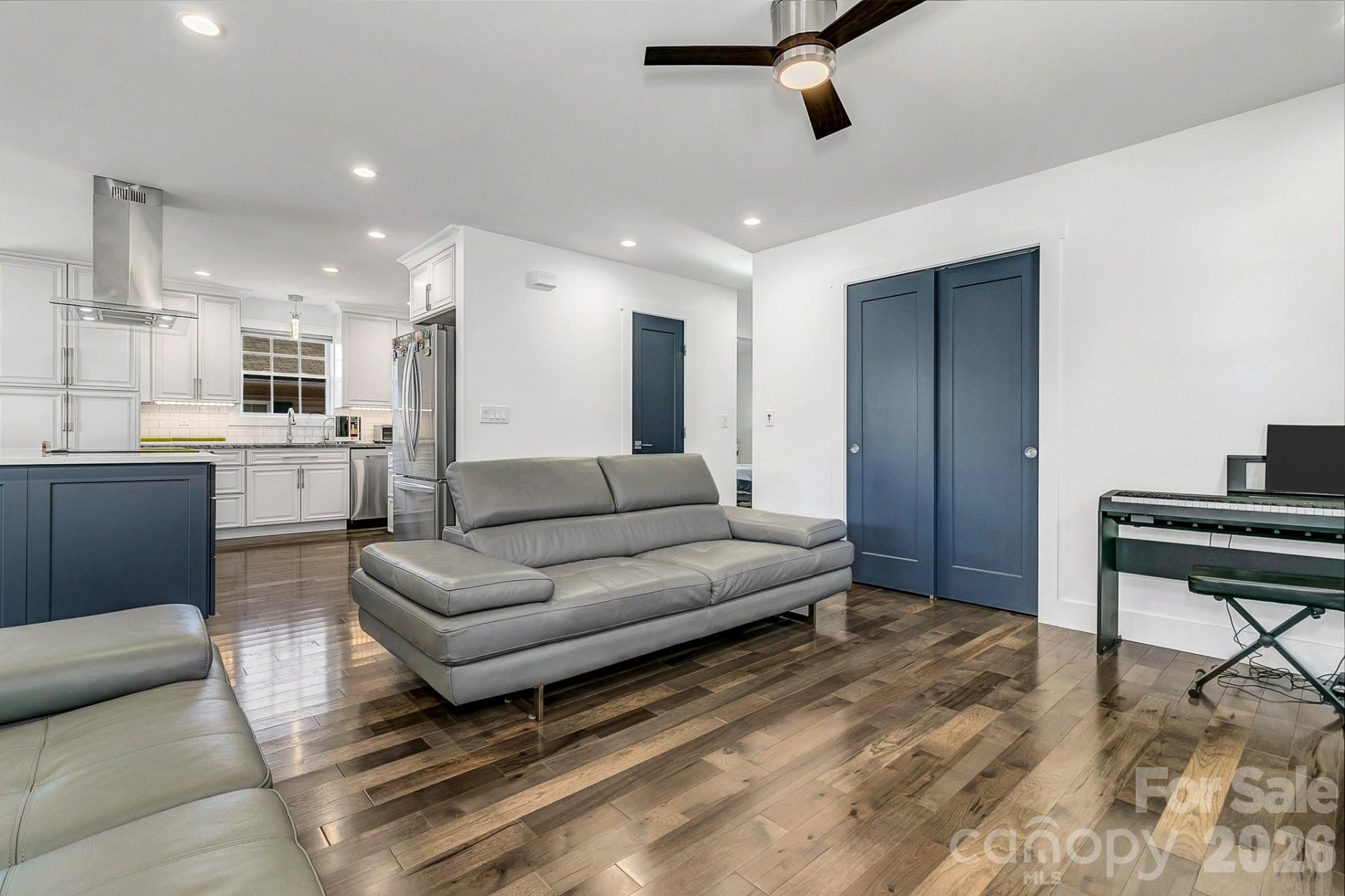 215 Oakview Road - Photo 19