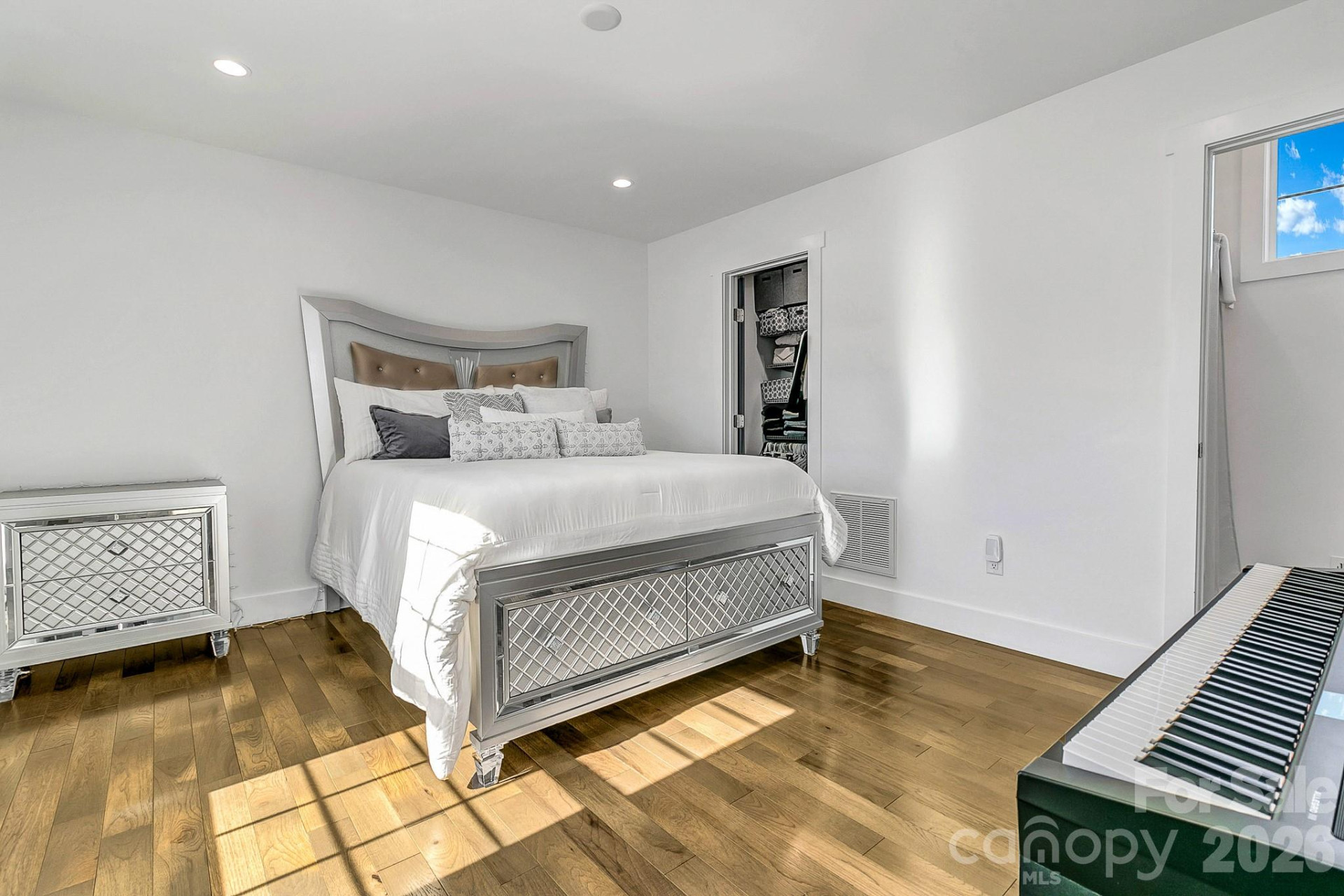 215 Oakview Road - Photo 32