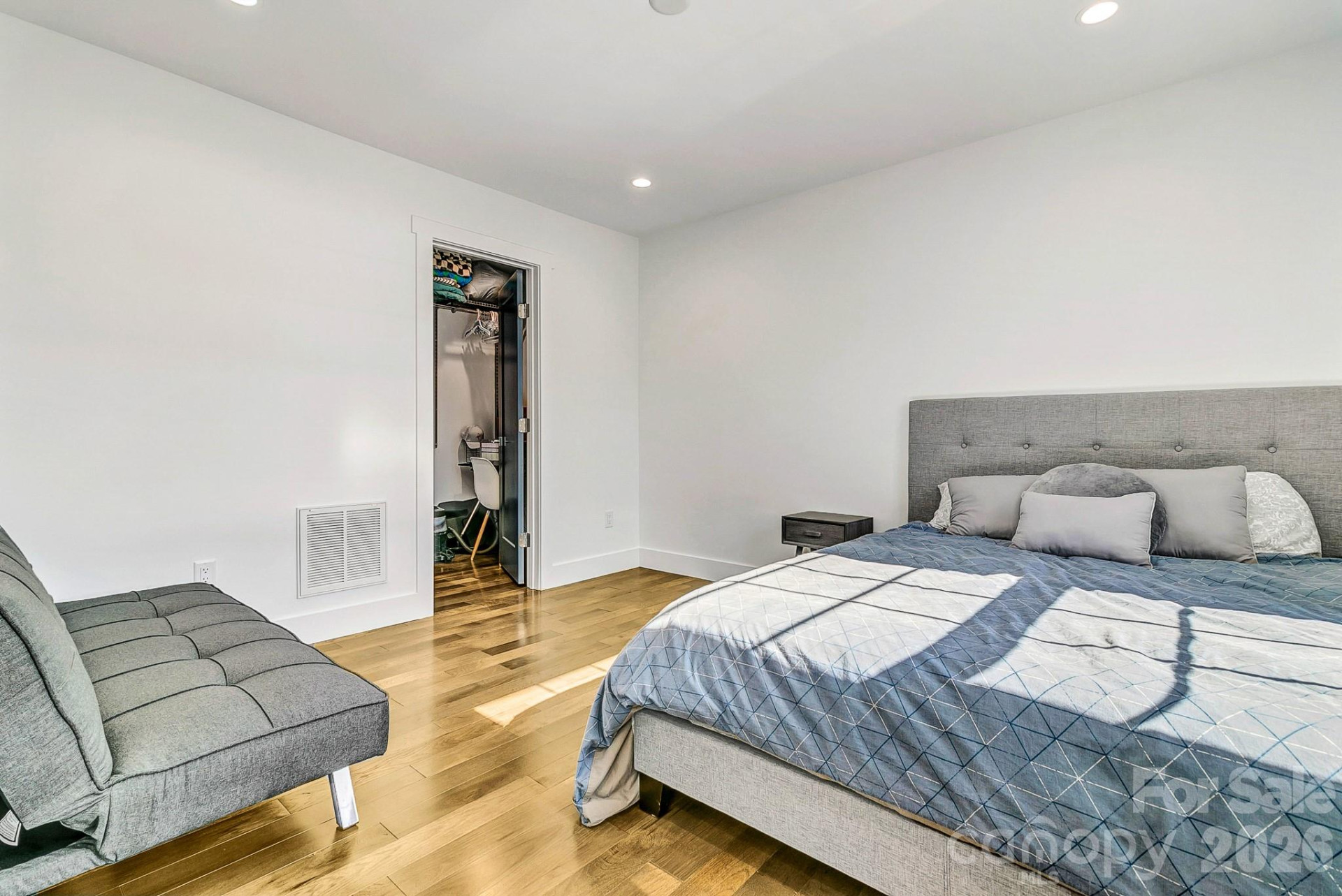 215 Oakview Road - Photo 36