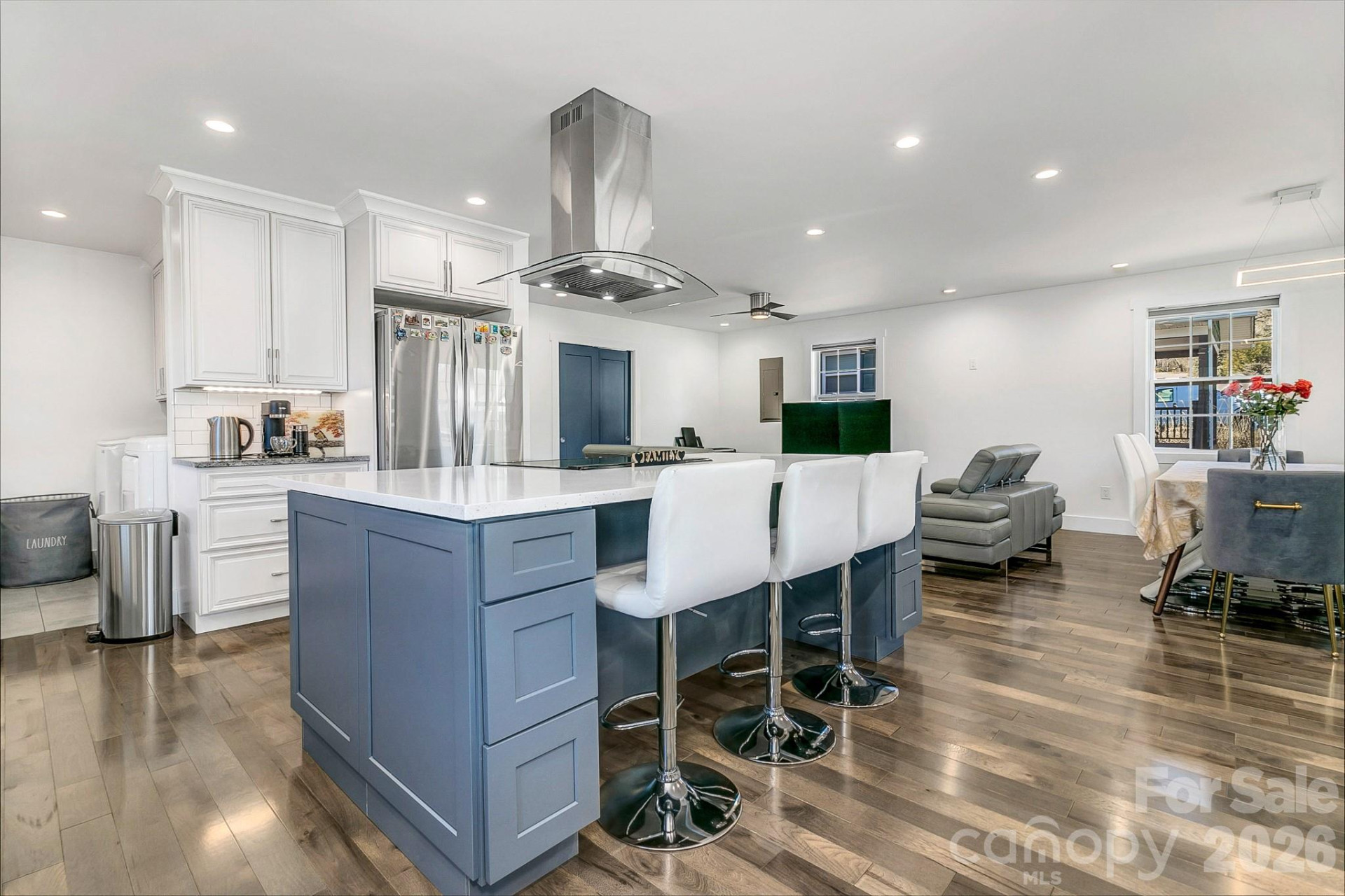 215 Oakview Road - Photo 10