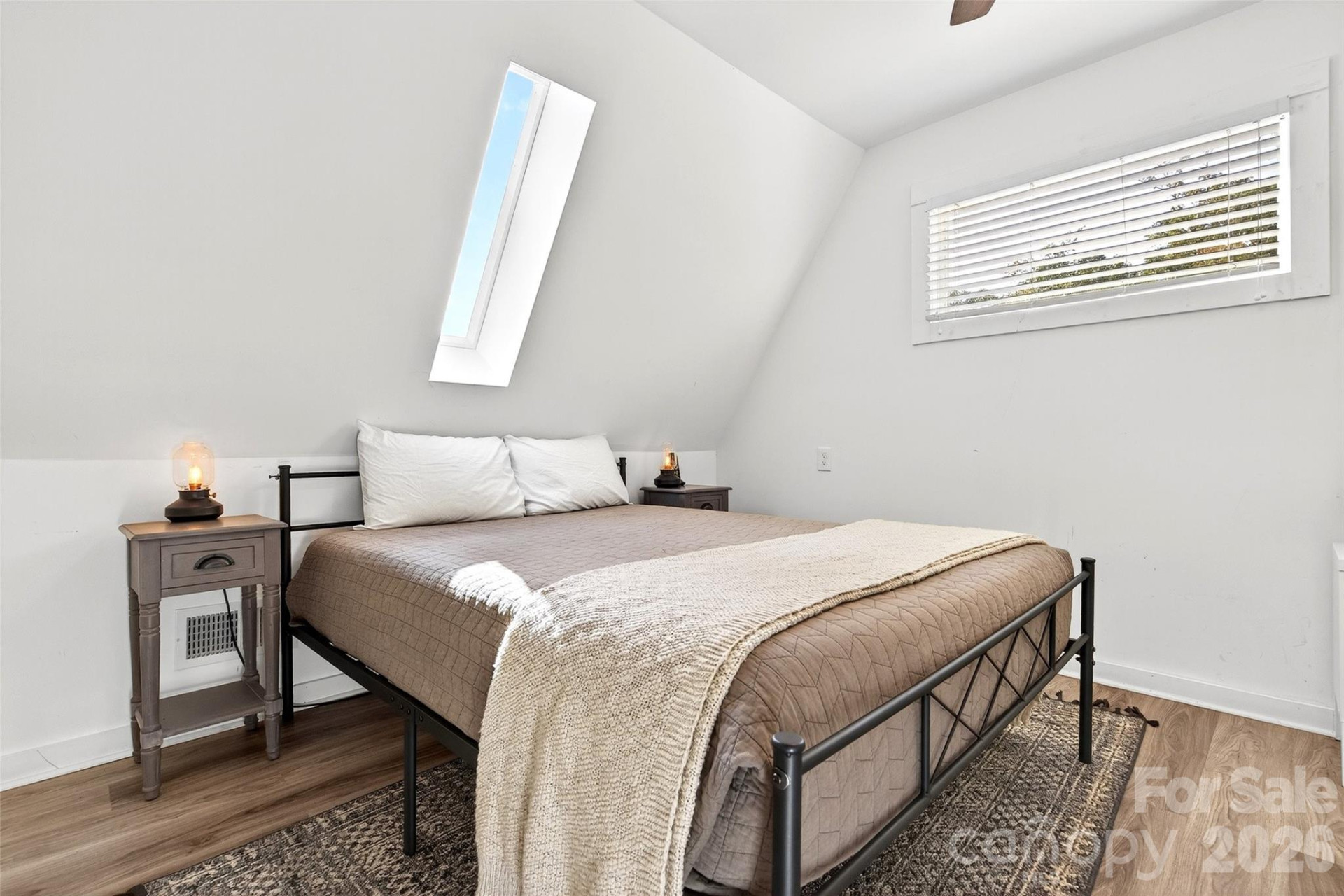 8032 Buck Creek Road - Photo 14