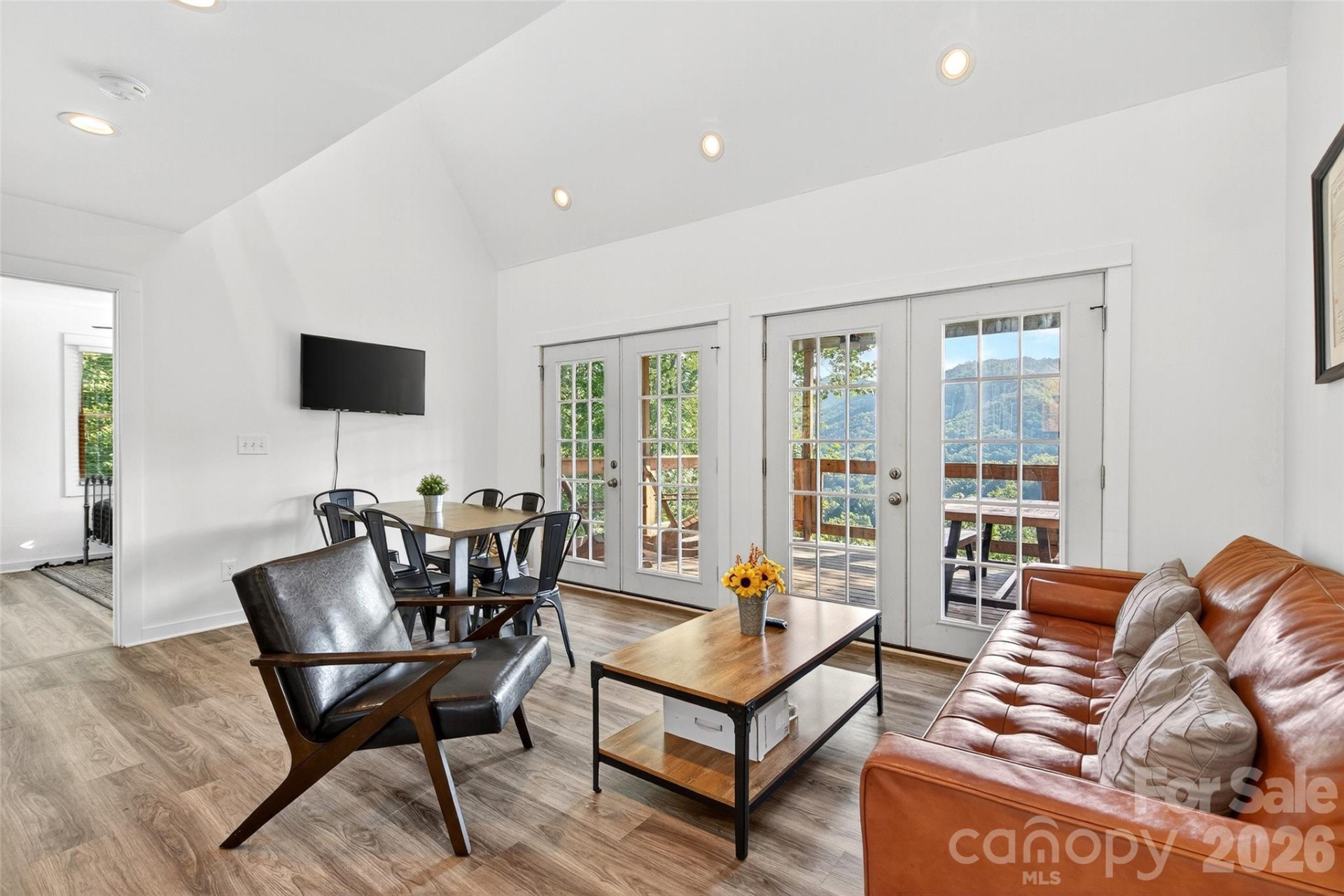 8032 Buck Creek Road - Photo 5