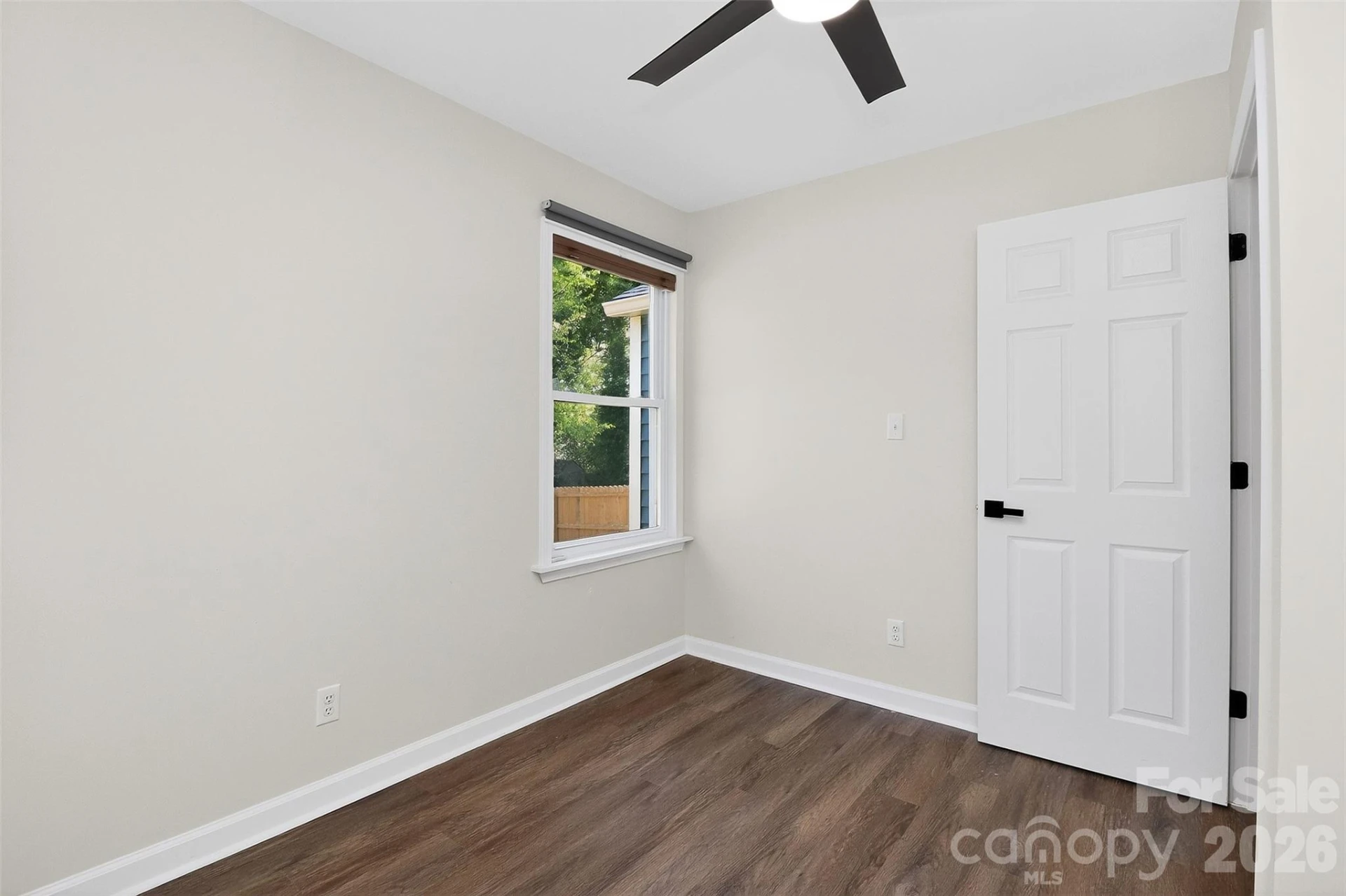 232 Avery Street - Photo 17