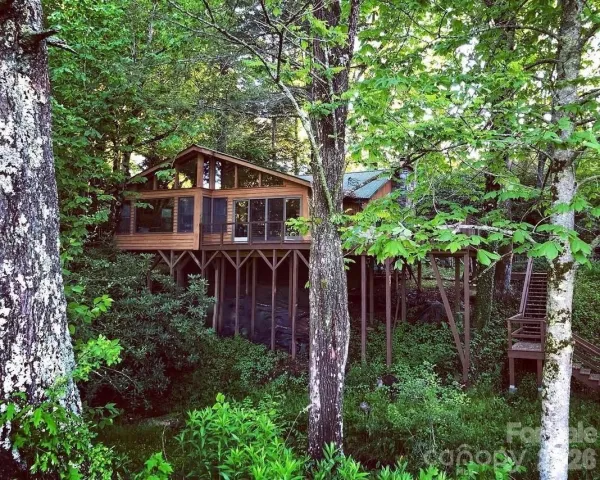 1359 Chestnut Grove Road
