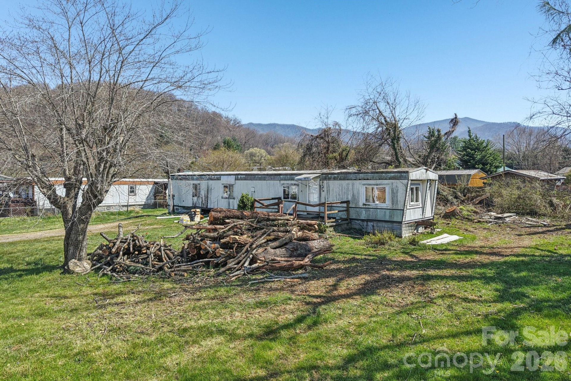 88 Brook Street - Photo 2