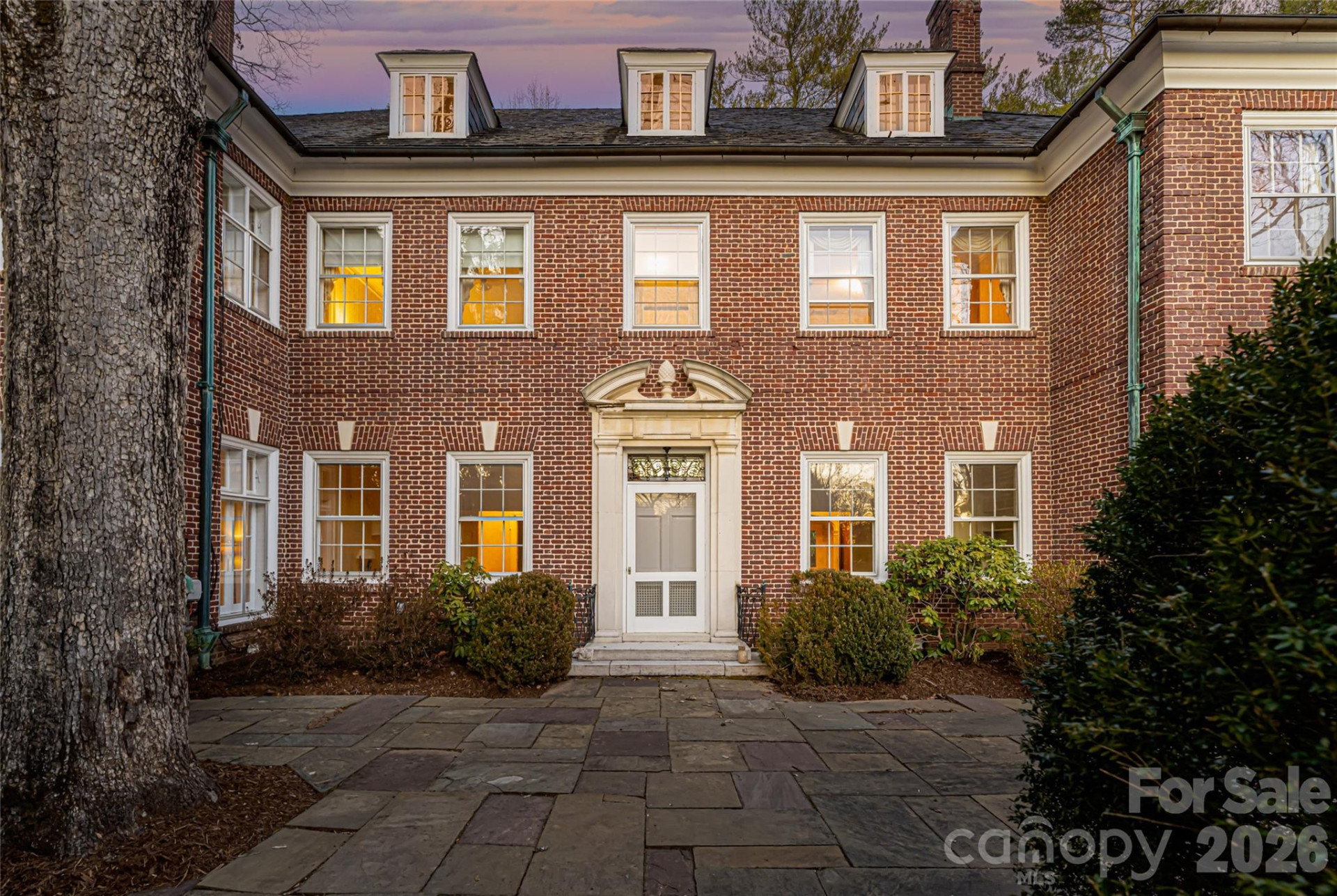 407 Vanderbilt Road - Photo 17