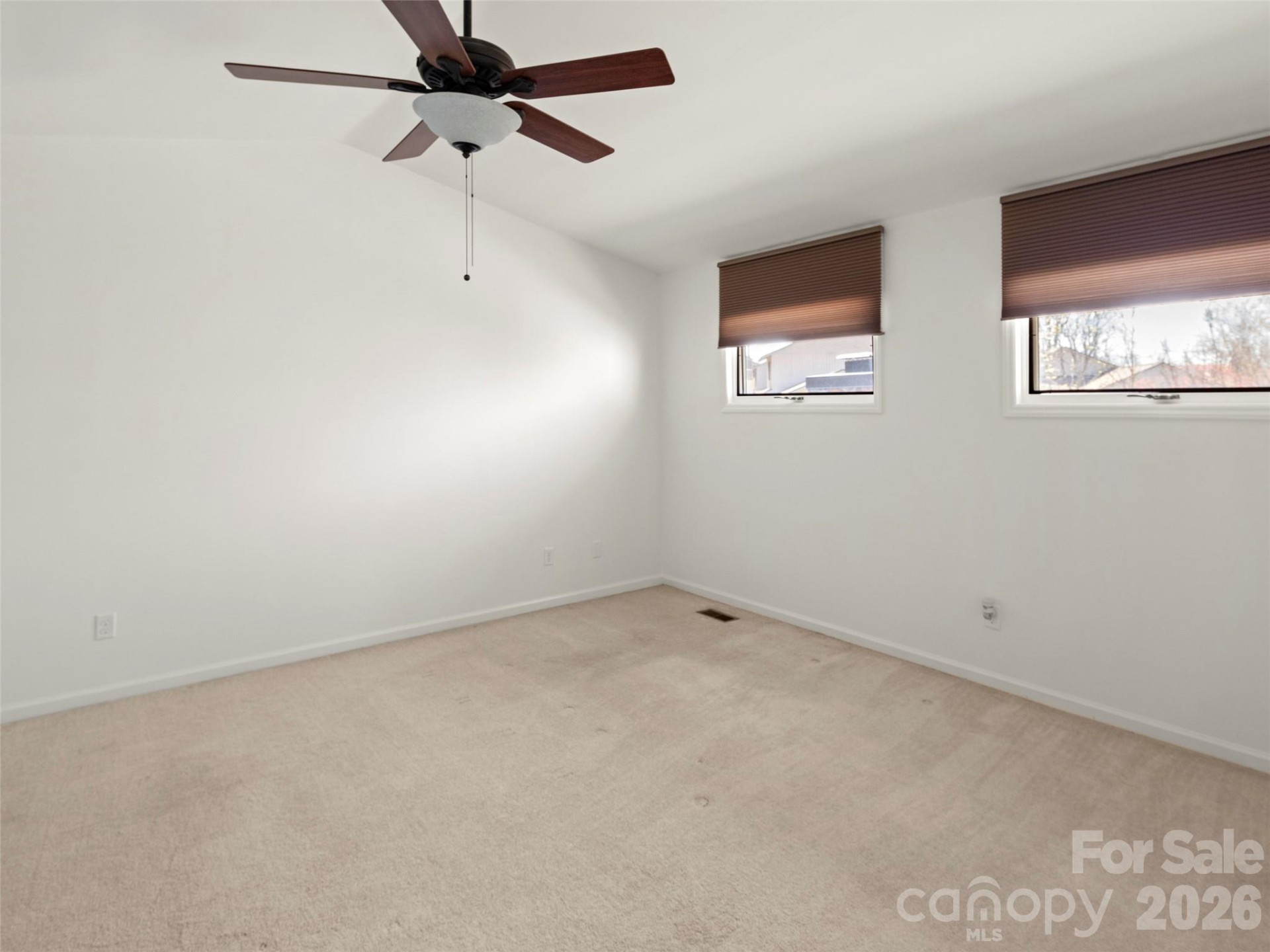 141 Deerlake Drive - Photo 17