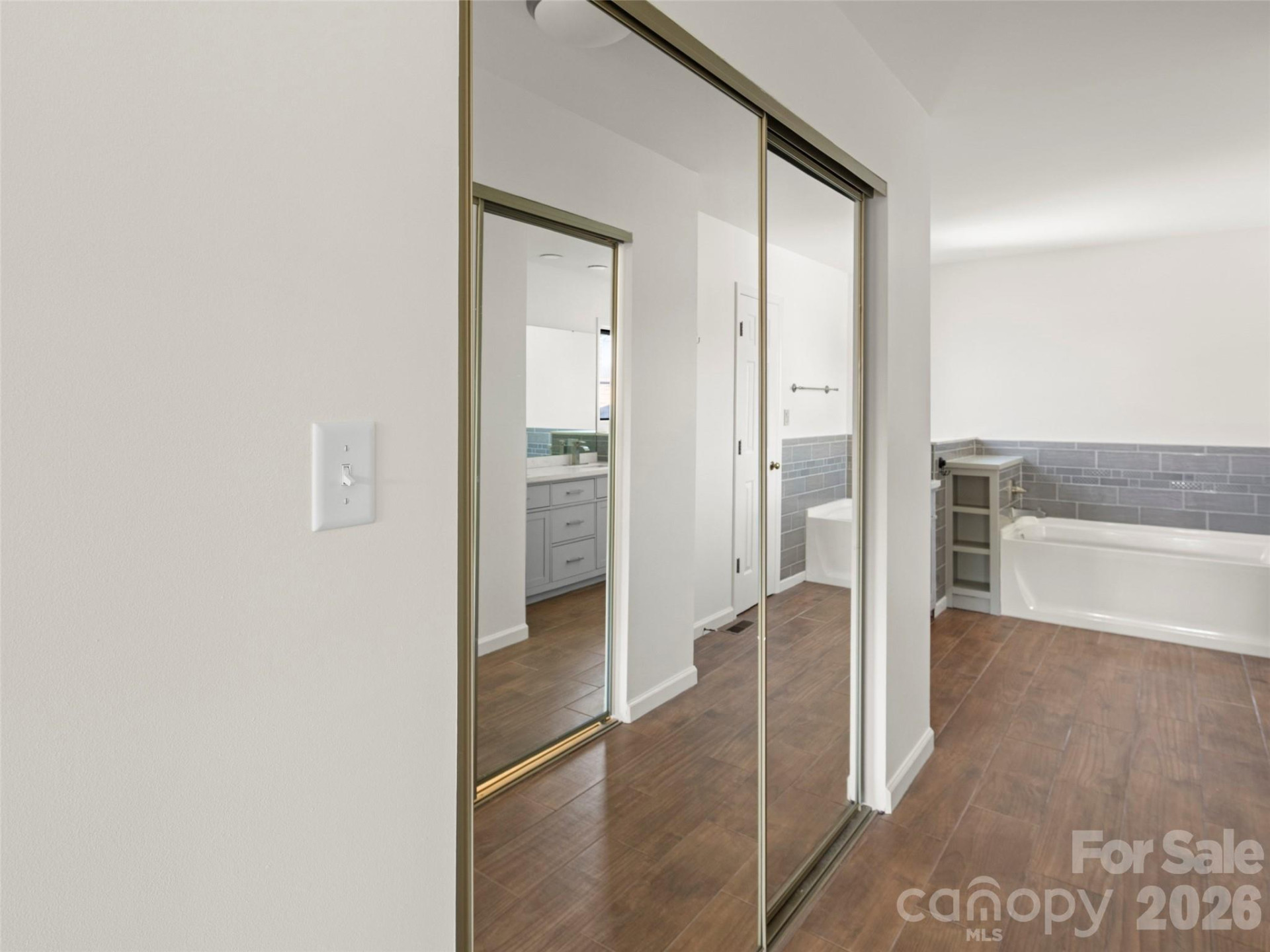 141 Deerlake Drive - Photo 19