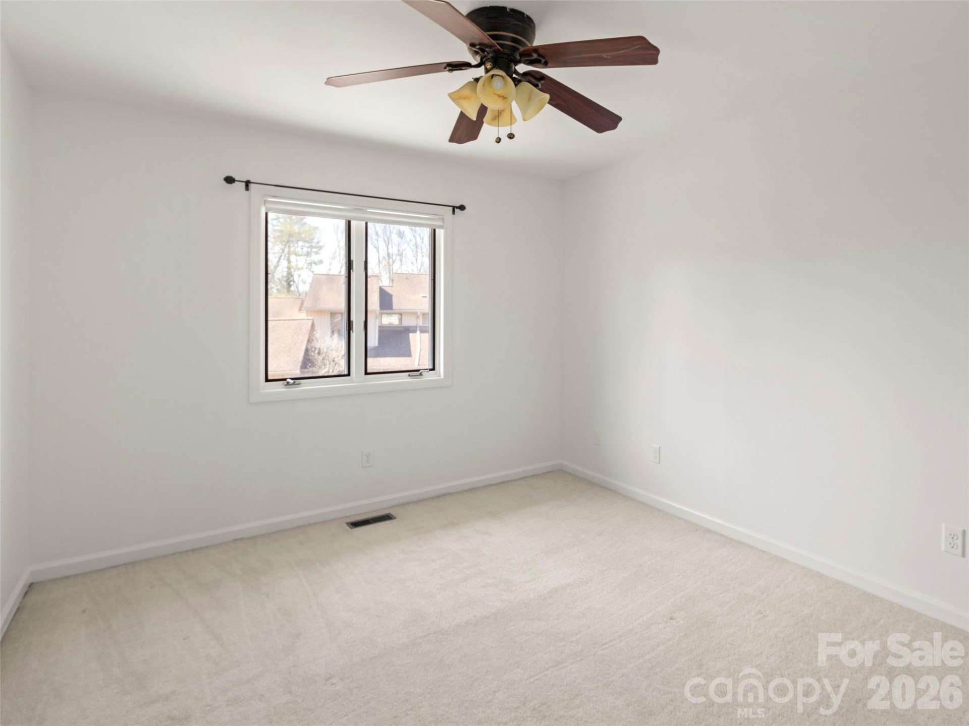 141 Deerlake Drive - Photo 21