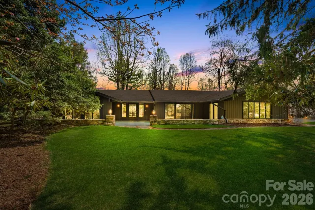 254 Orchard Circle, Laurel Park, NC, 28739