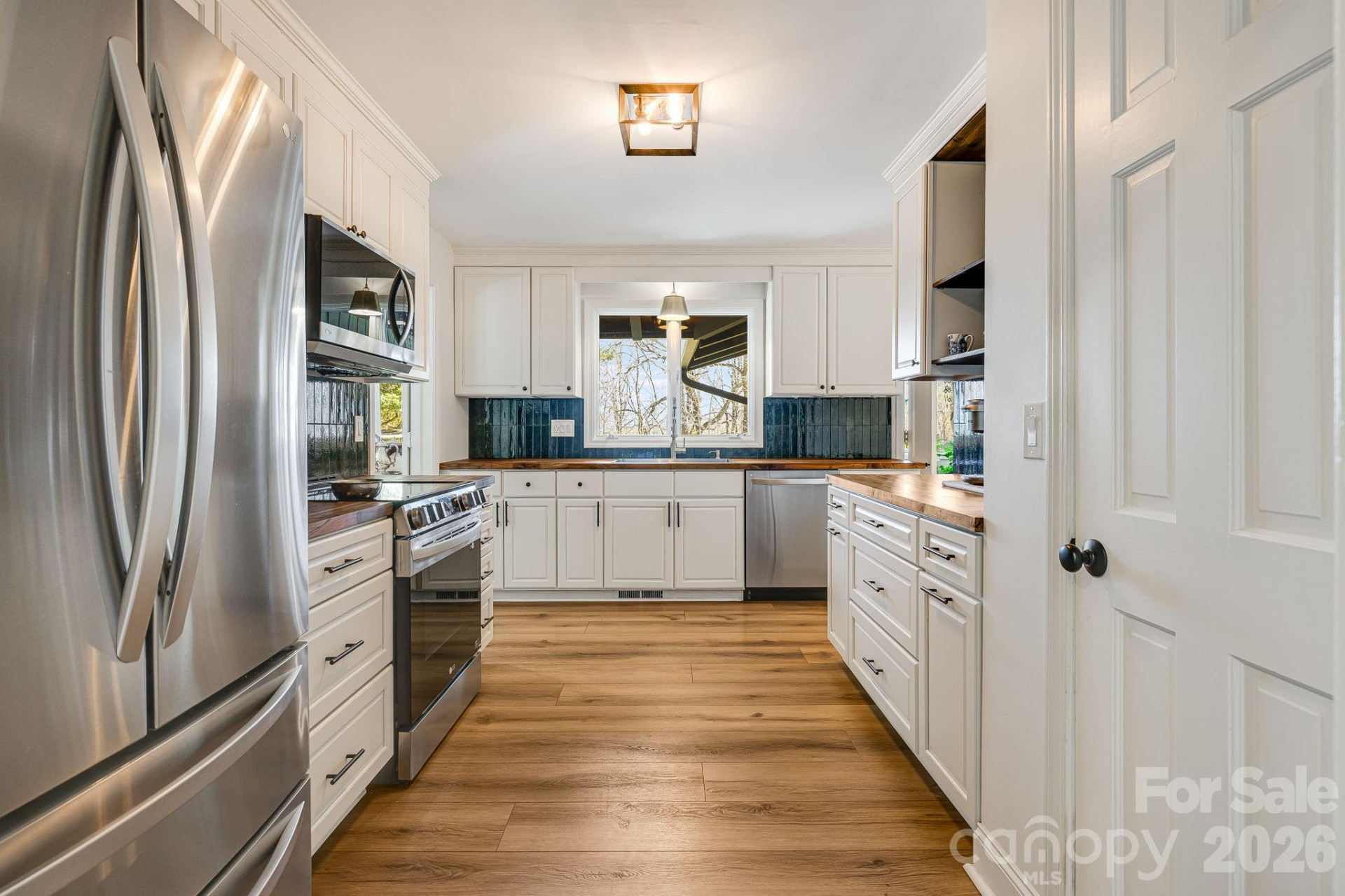 254 Orchard Circle - Photo 5