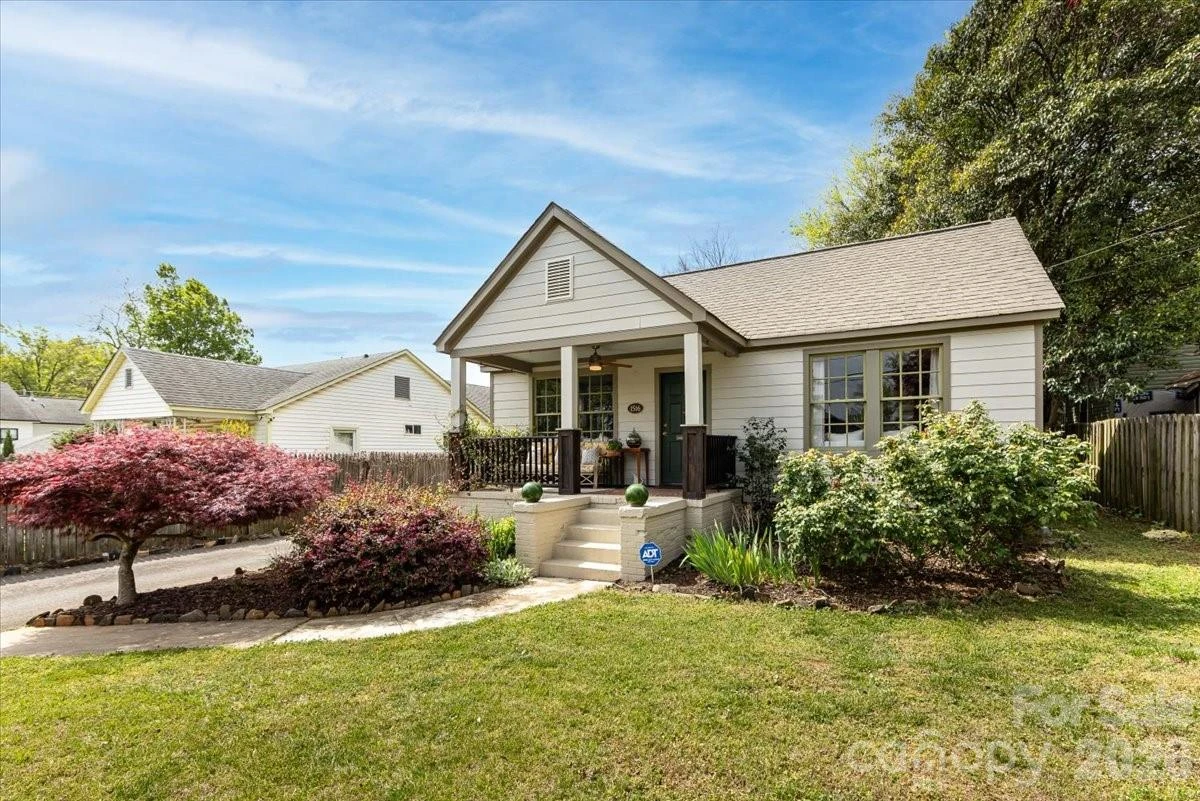 1516 Matheson Avenue - Photo 2