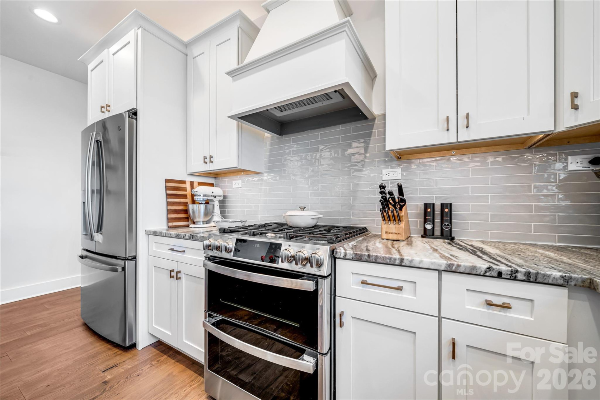 98 Rock Cliff Way - Photo 19