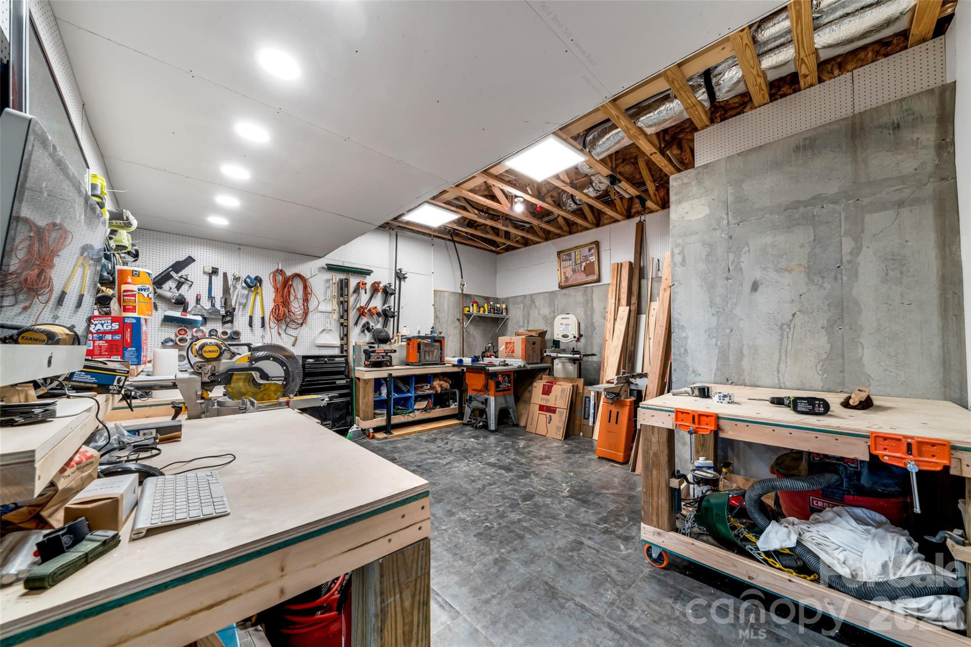 98 Rock Cliff Way - Photo 45