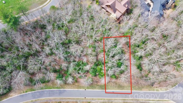 21 Settings Boulevard, Black Mountain, NC, 28711