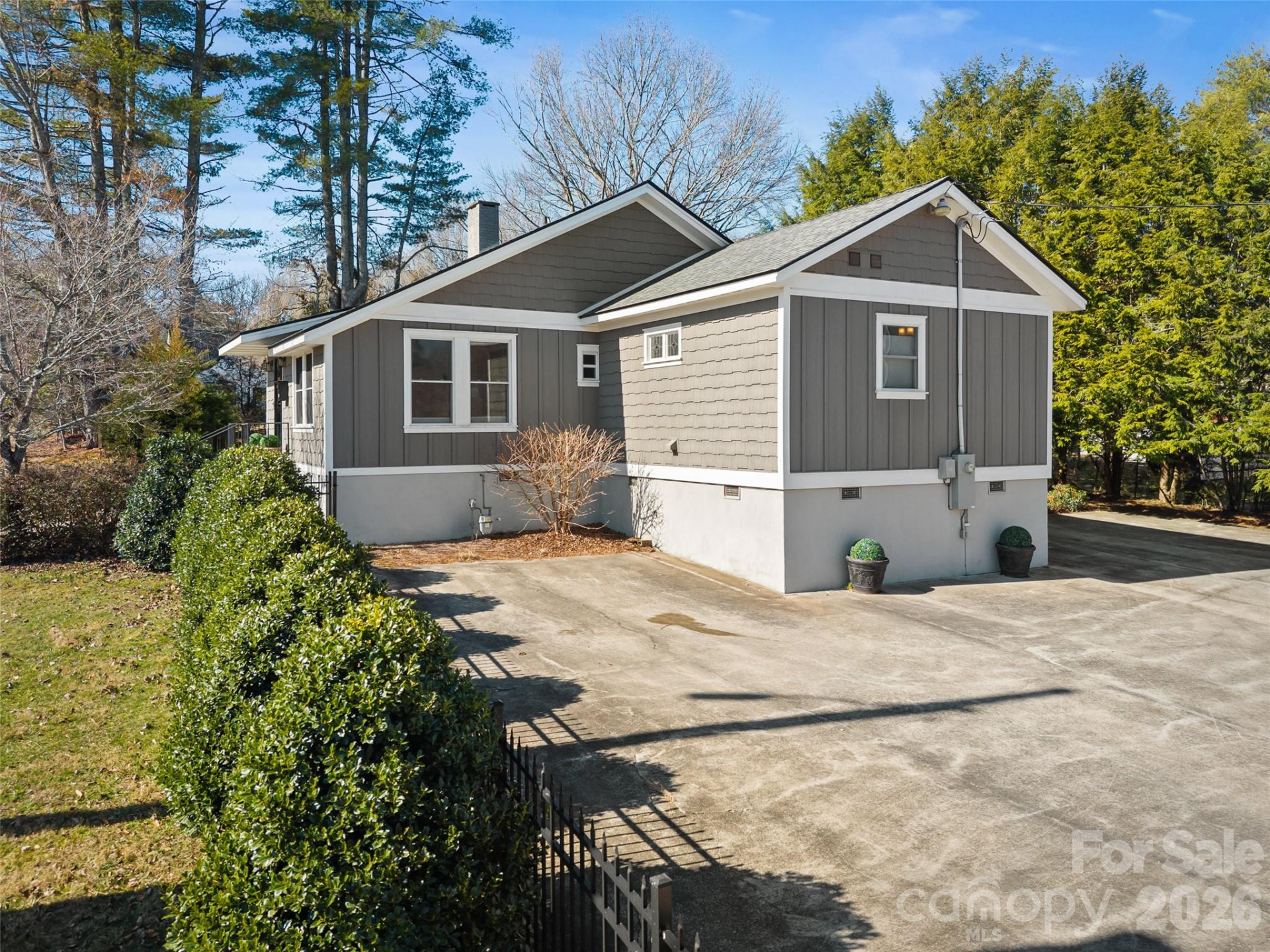 294 Caldwell Street - Photo 3