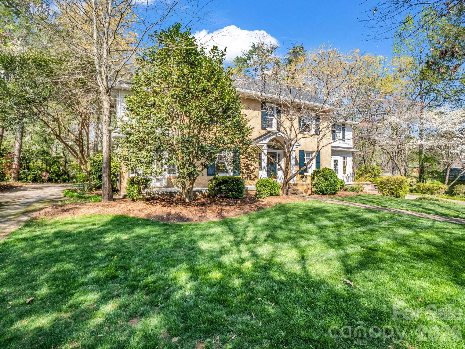 527 Main Street - Photo 3