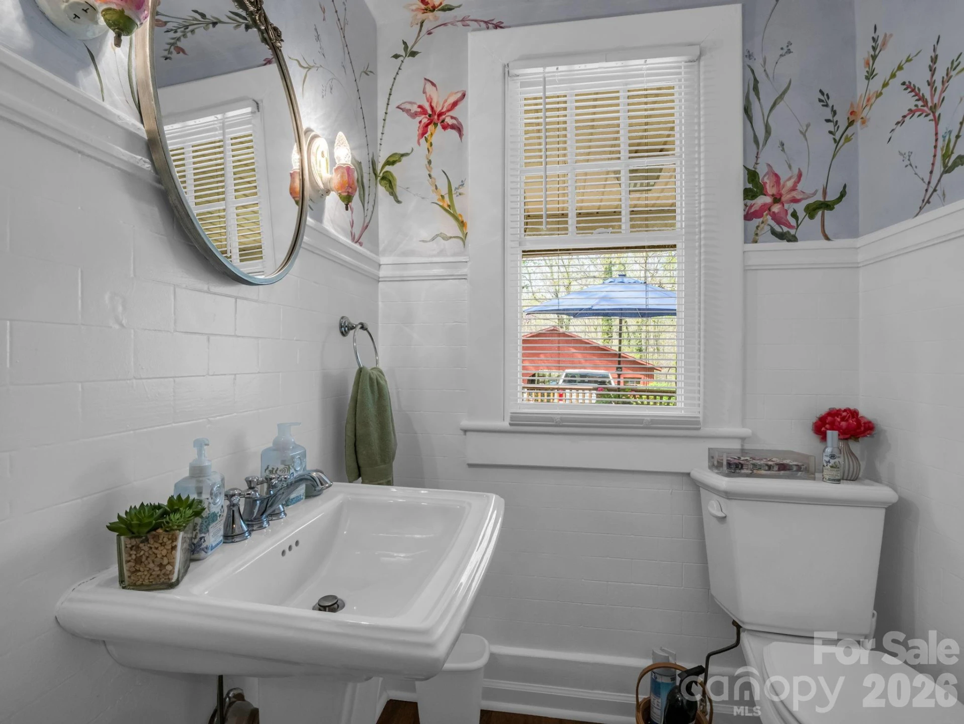 527 Main Street - Photo 28