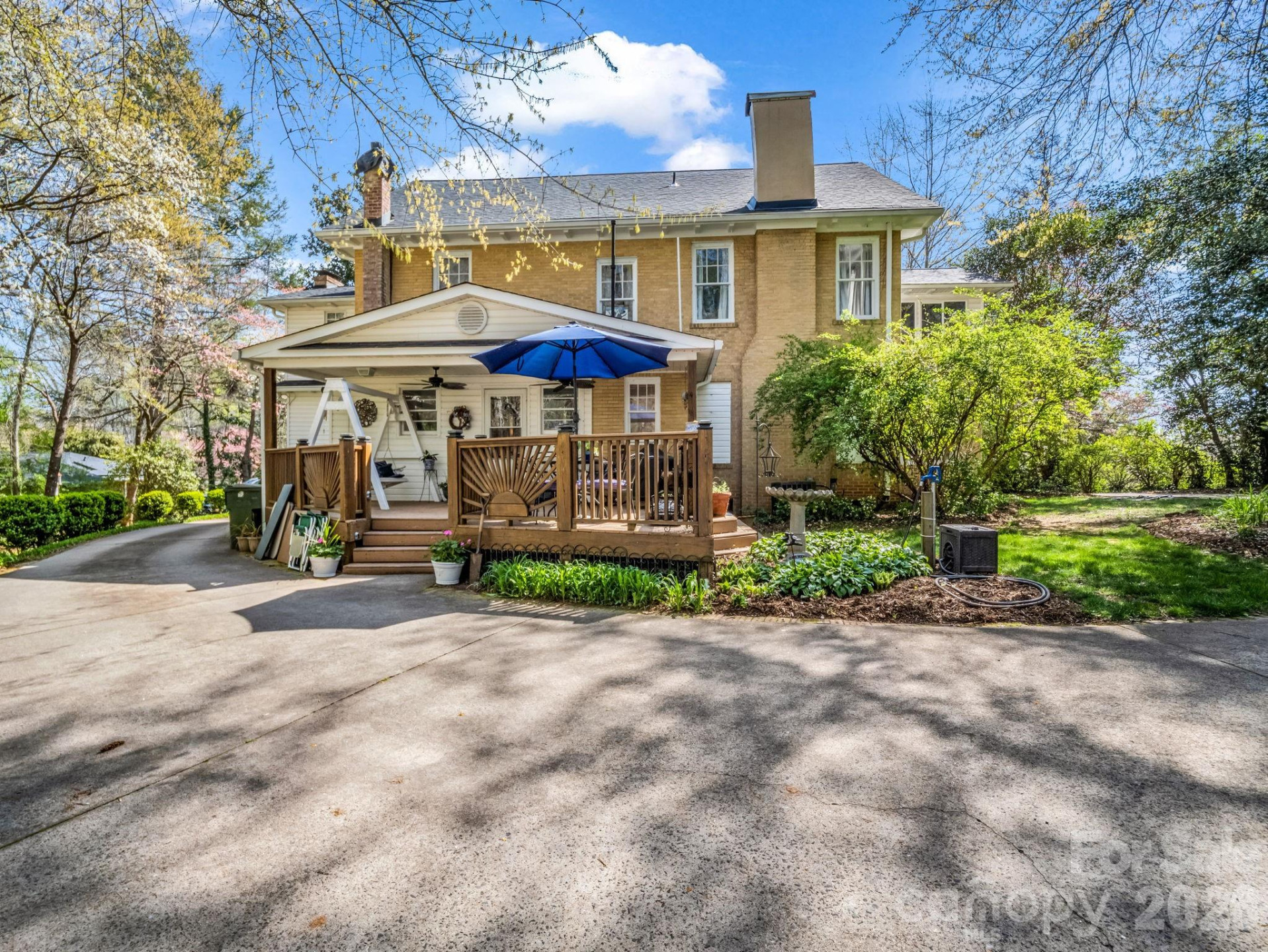 527 Main Street - Photo 9