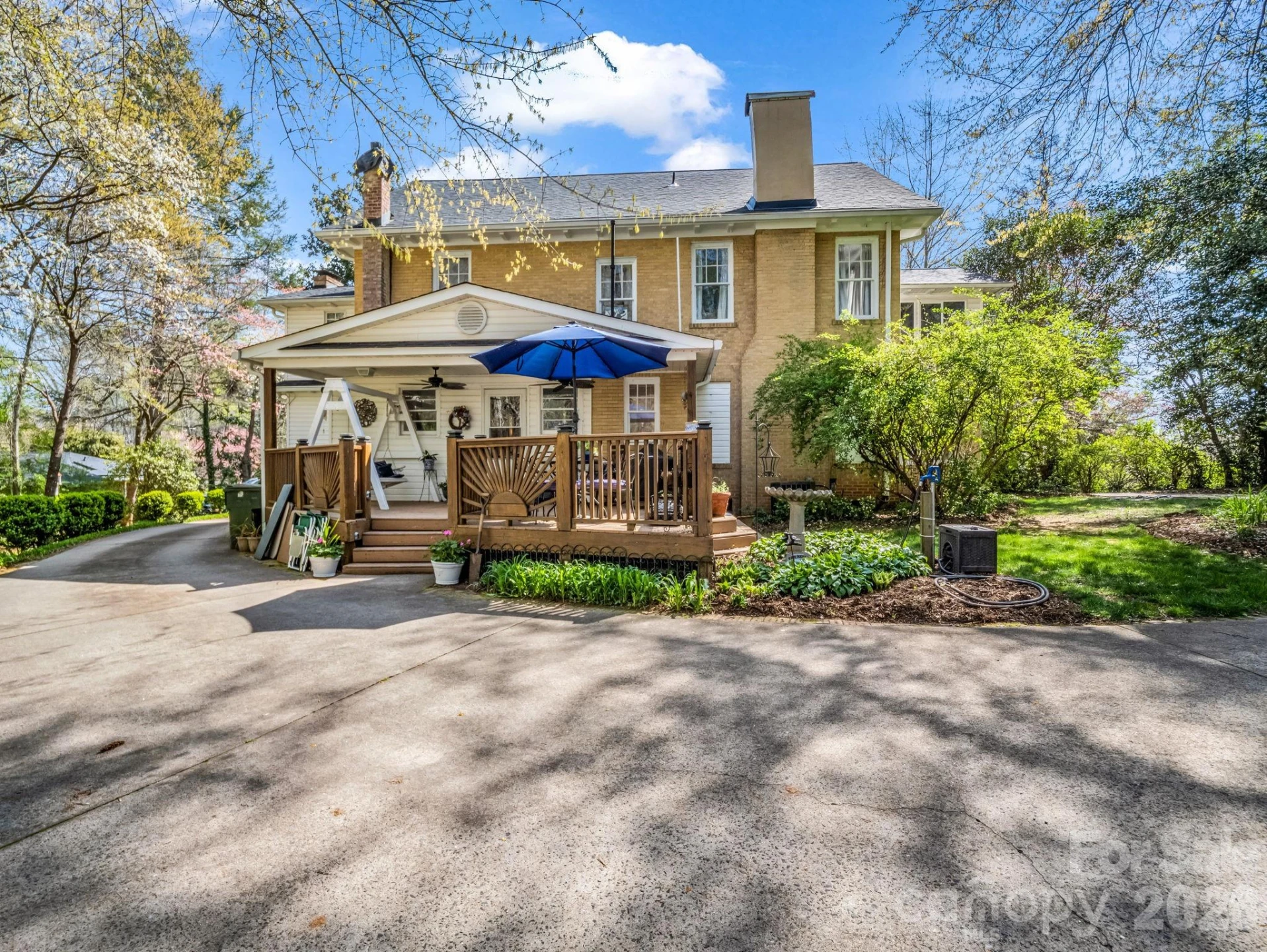 527 Main Street - Photo 9