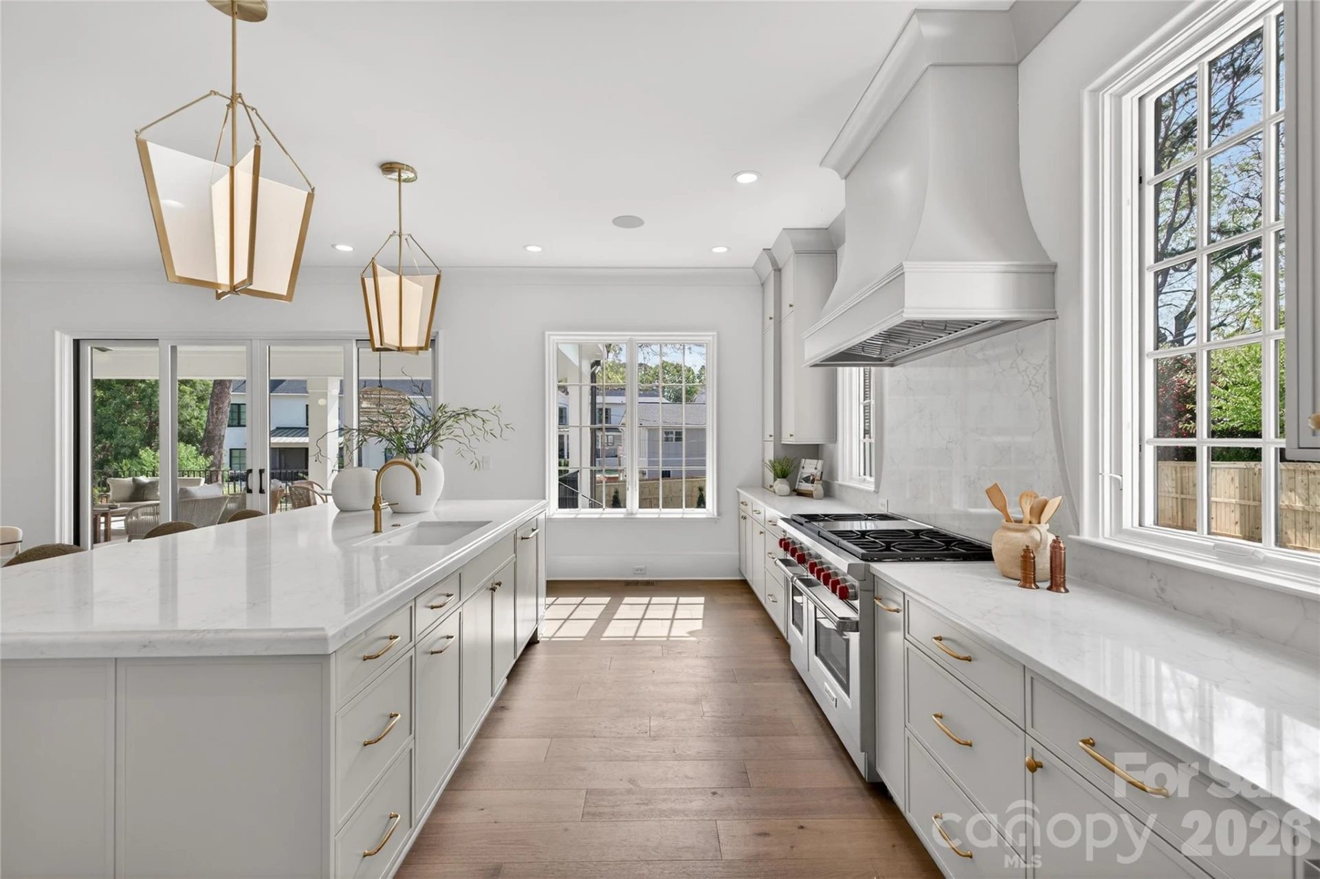 914 Edinburgh Lane - Photo 11