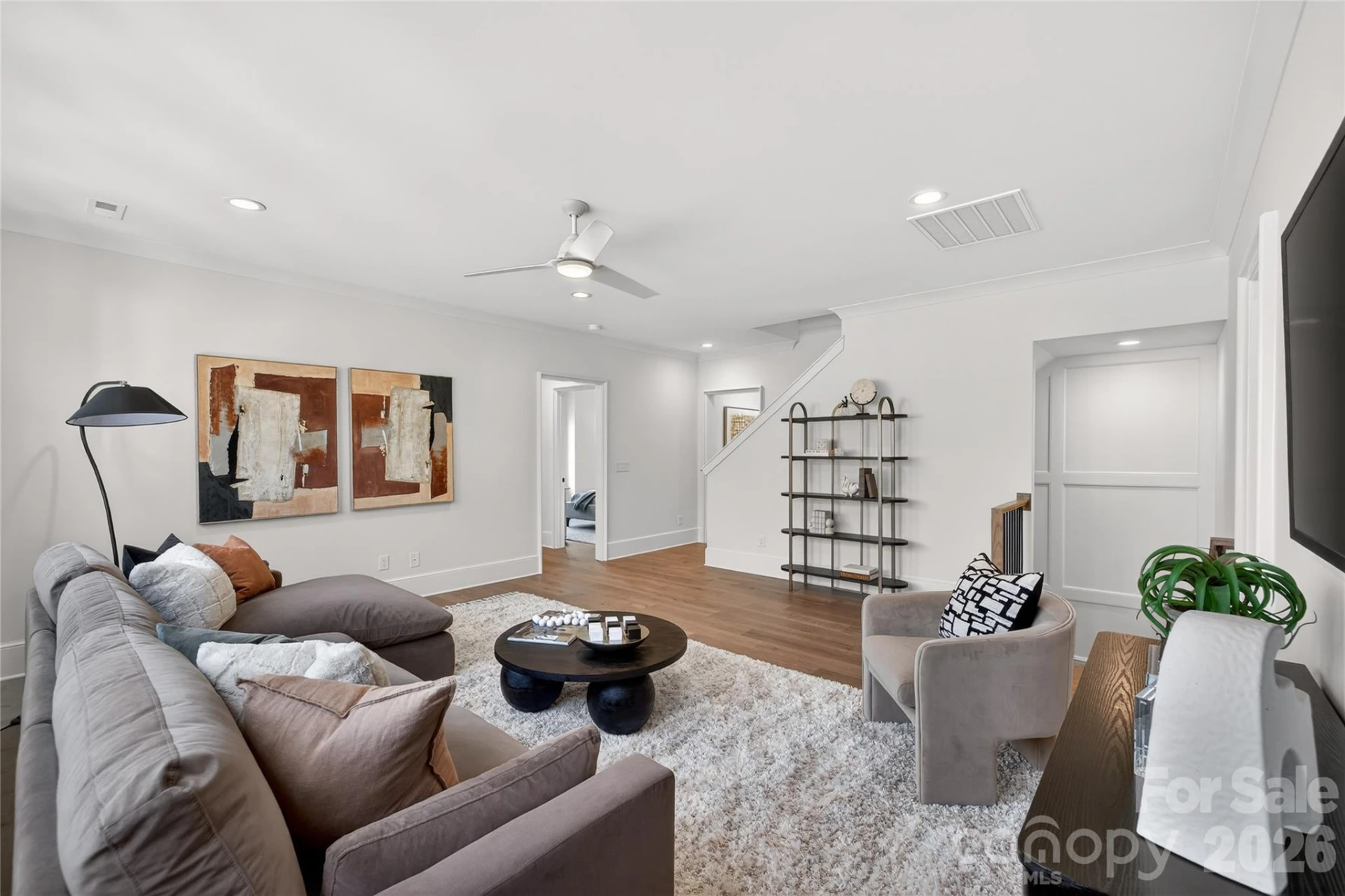 914 Edinburgh Lane - Photo 25
