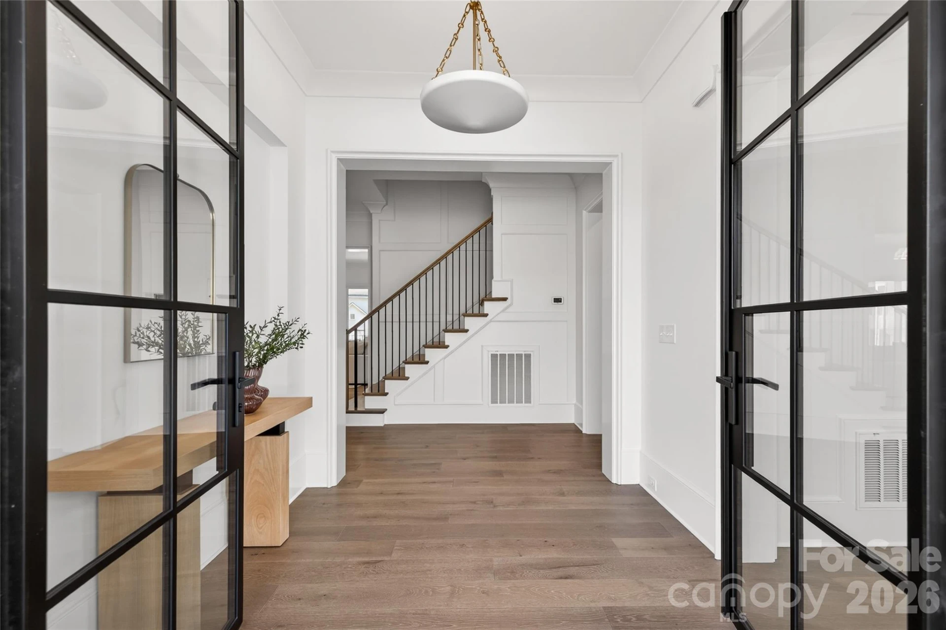 914 Edinburgh Lane - Photo 4