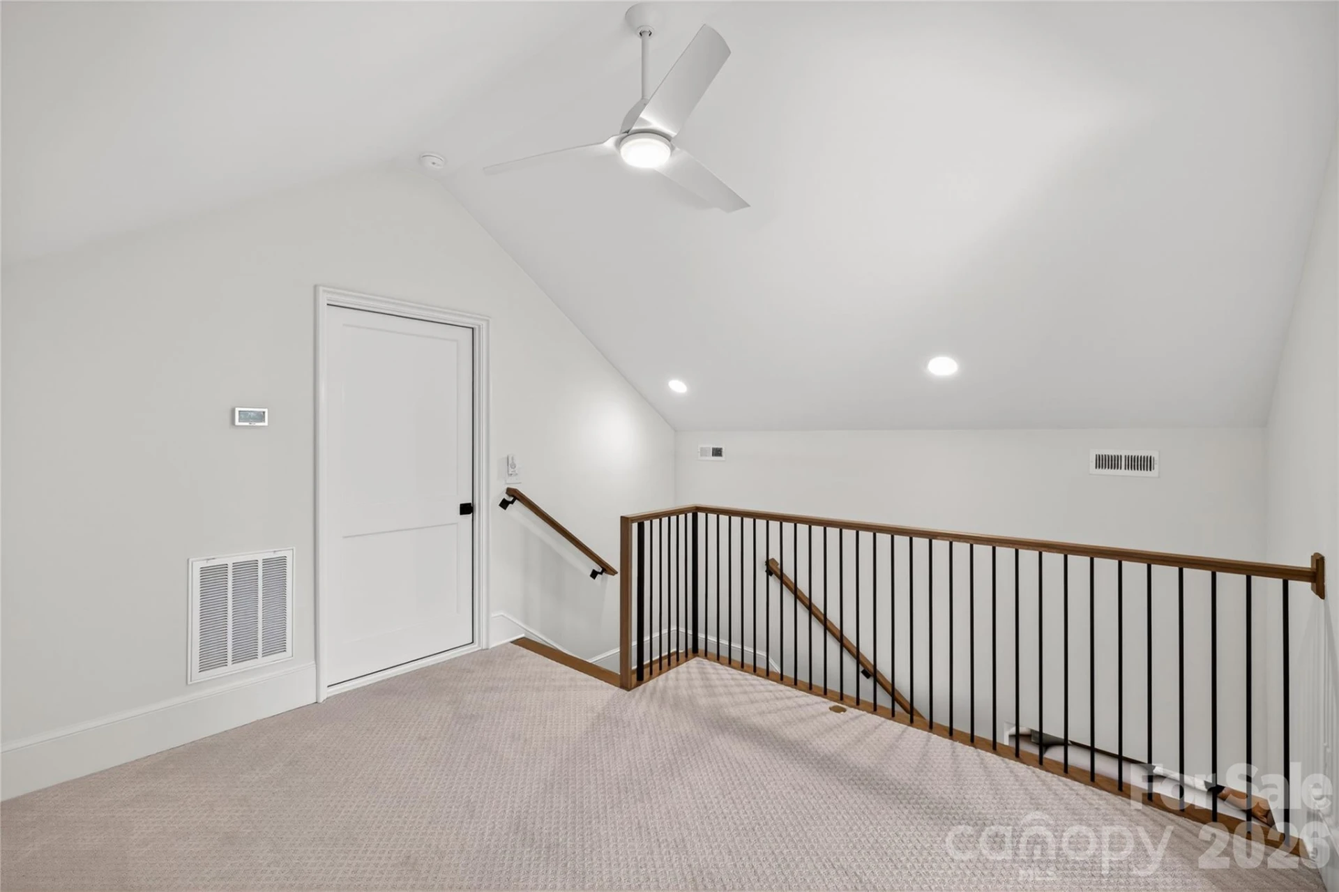 914 Edinburgh Lane - Photo 35