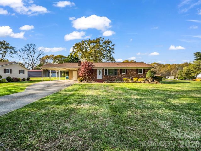 913 Webb Road, Ellenboro, NC, 28040