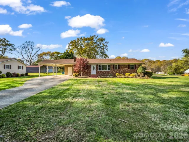 913 Webb Road