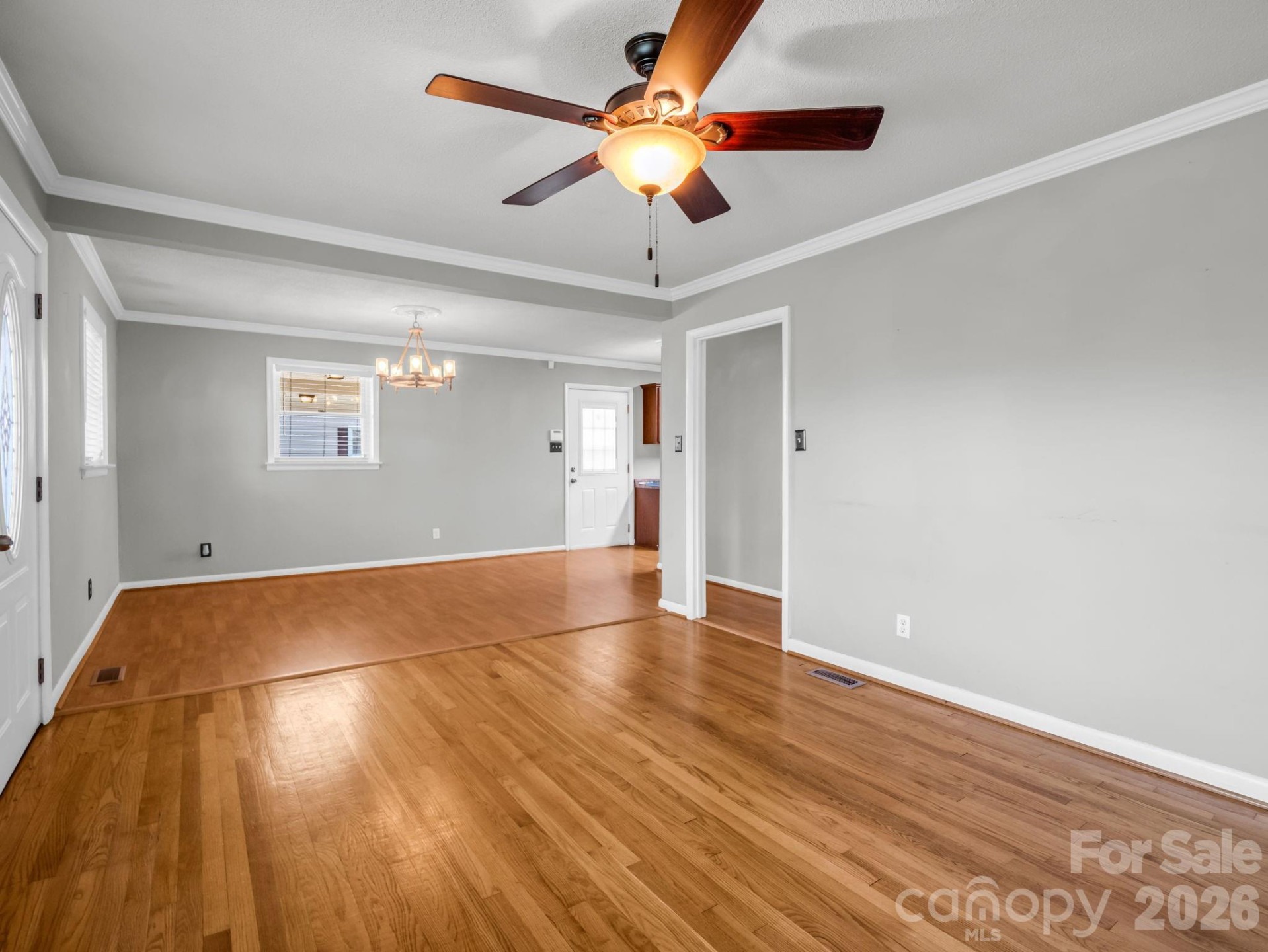 913 Webb Road - Photo 11