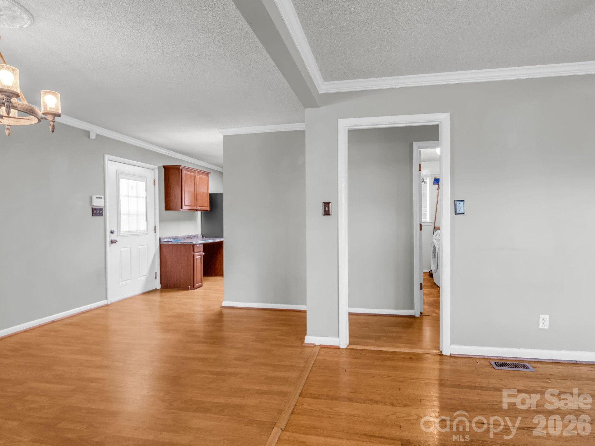 913 Webb Road - Photo 12