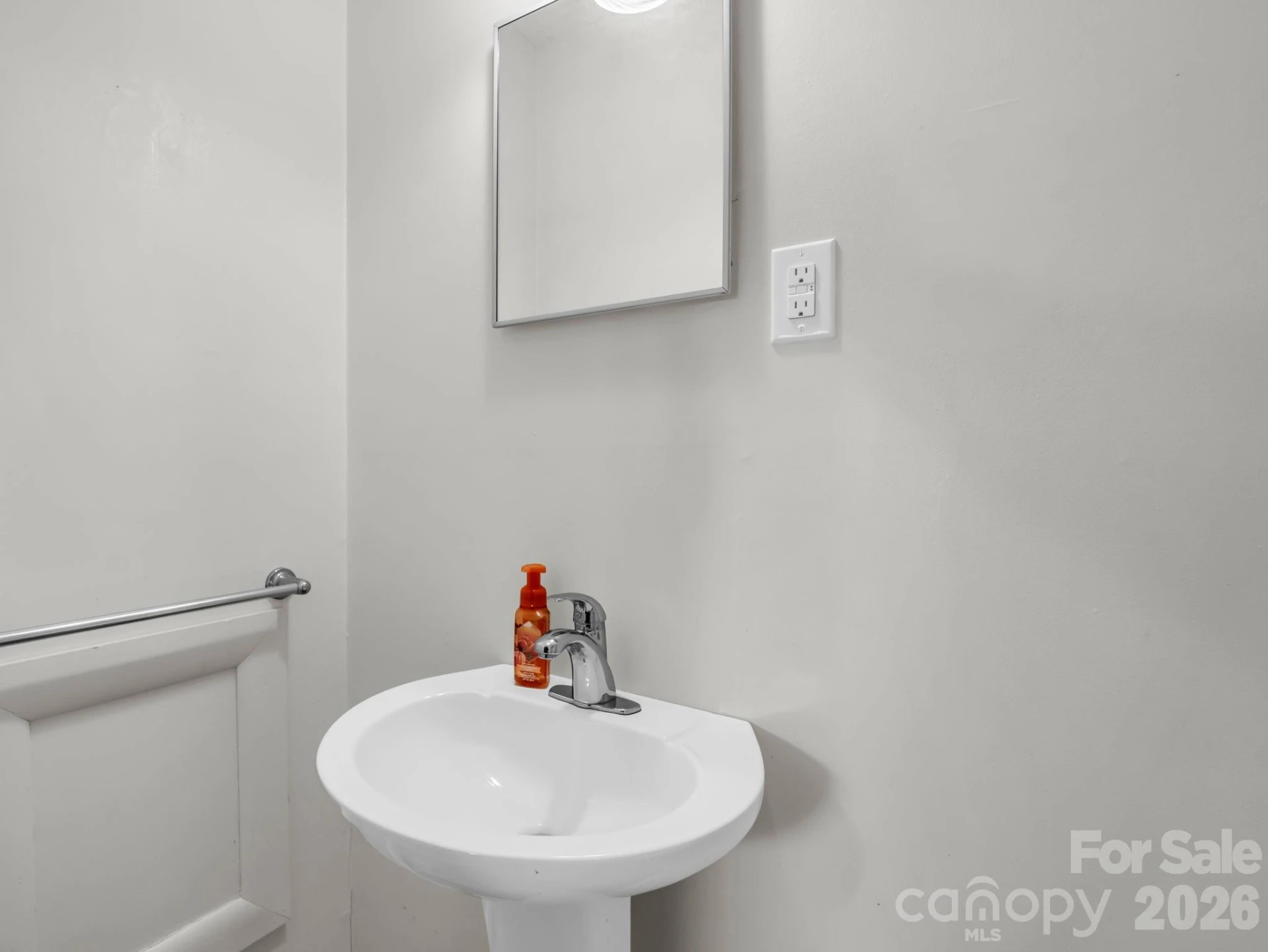 913 Webb Road - Photo 24