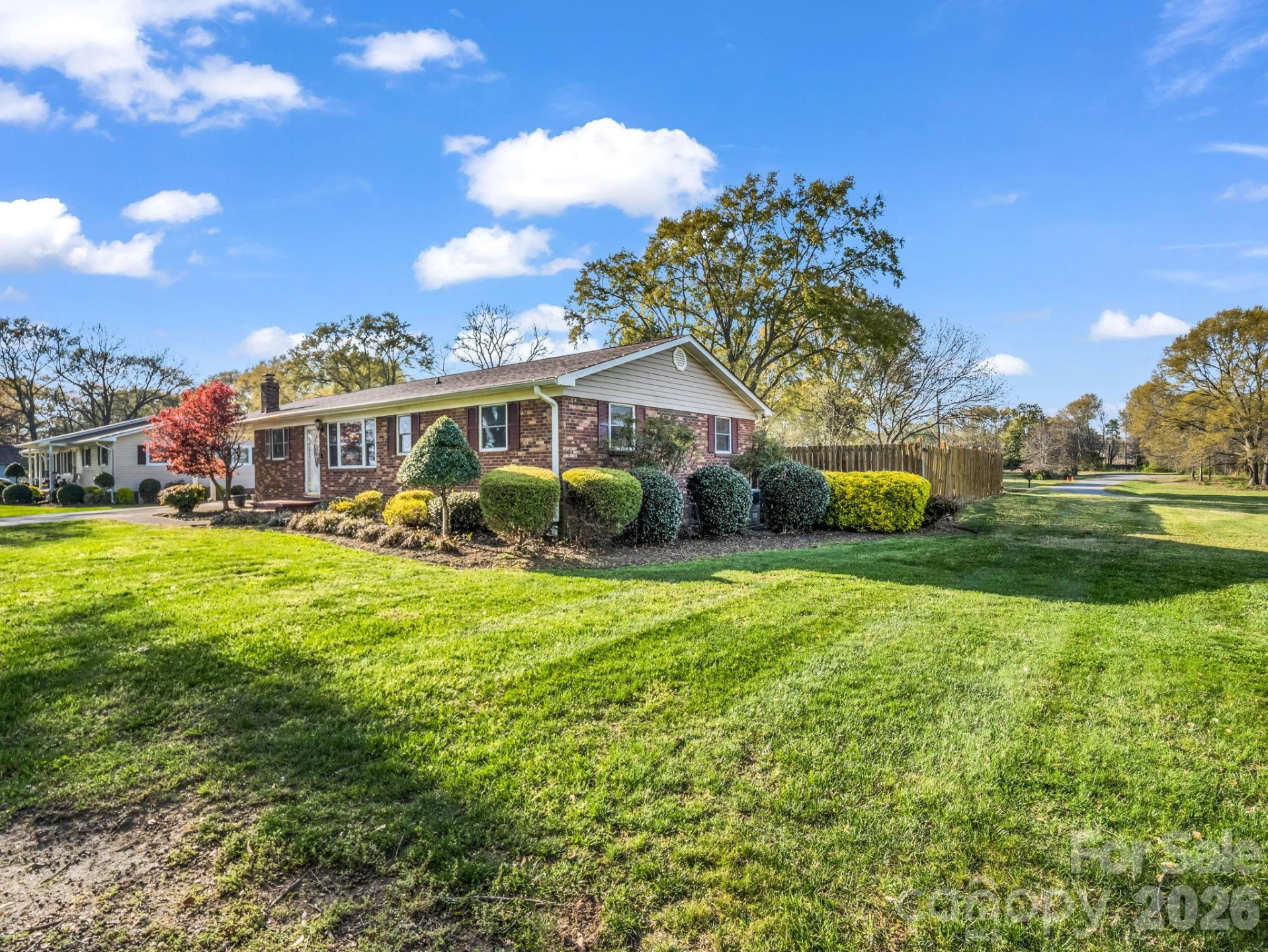 913 Webb Road - Photo 38