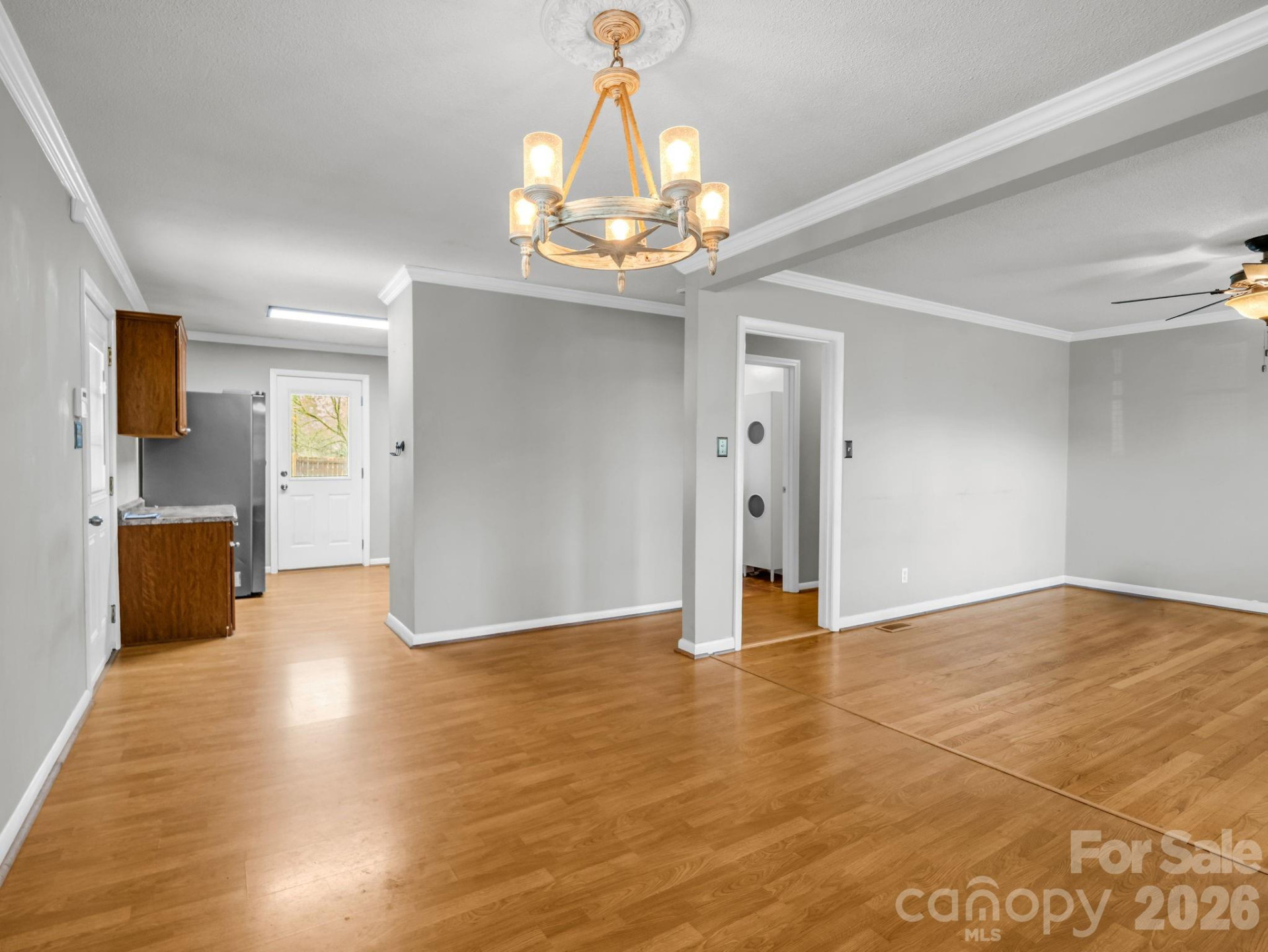 913 Webb Road - Photo 9