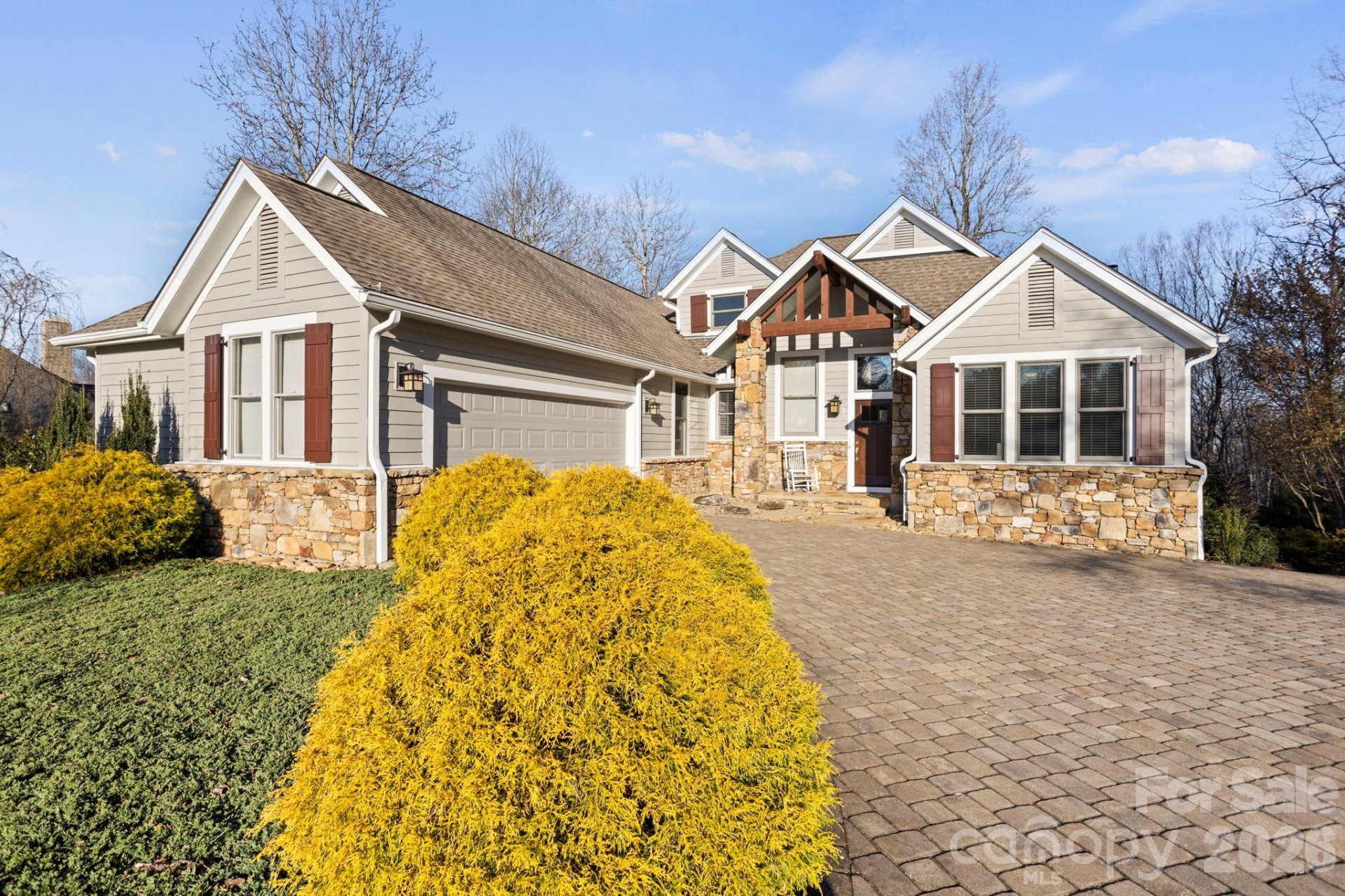 120 Founders Drive - Photo 2
