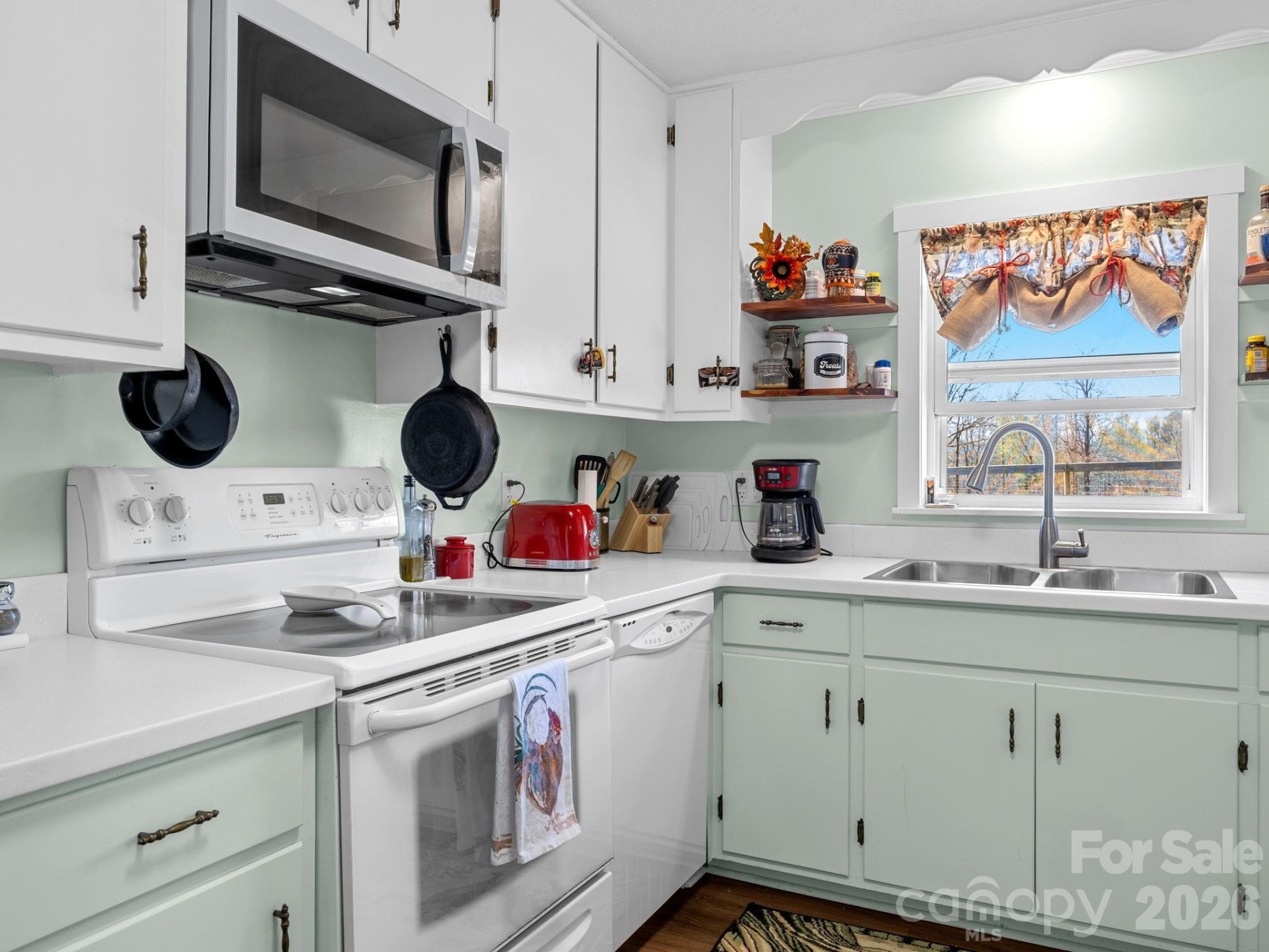 1434 Lake Adger Road - Photo 13