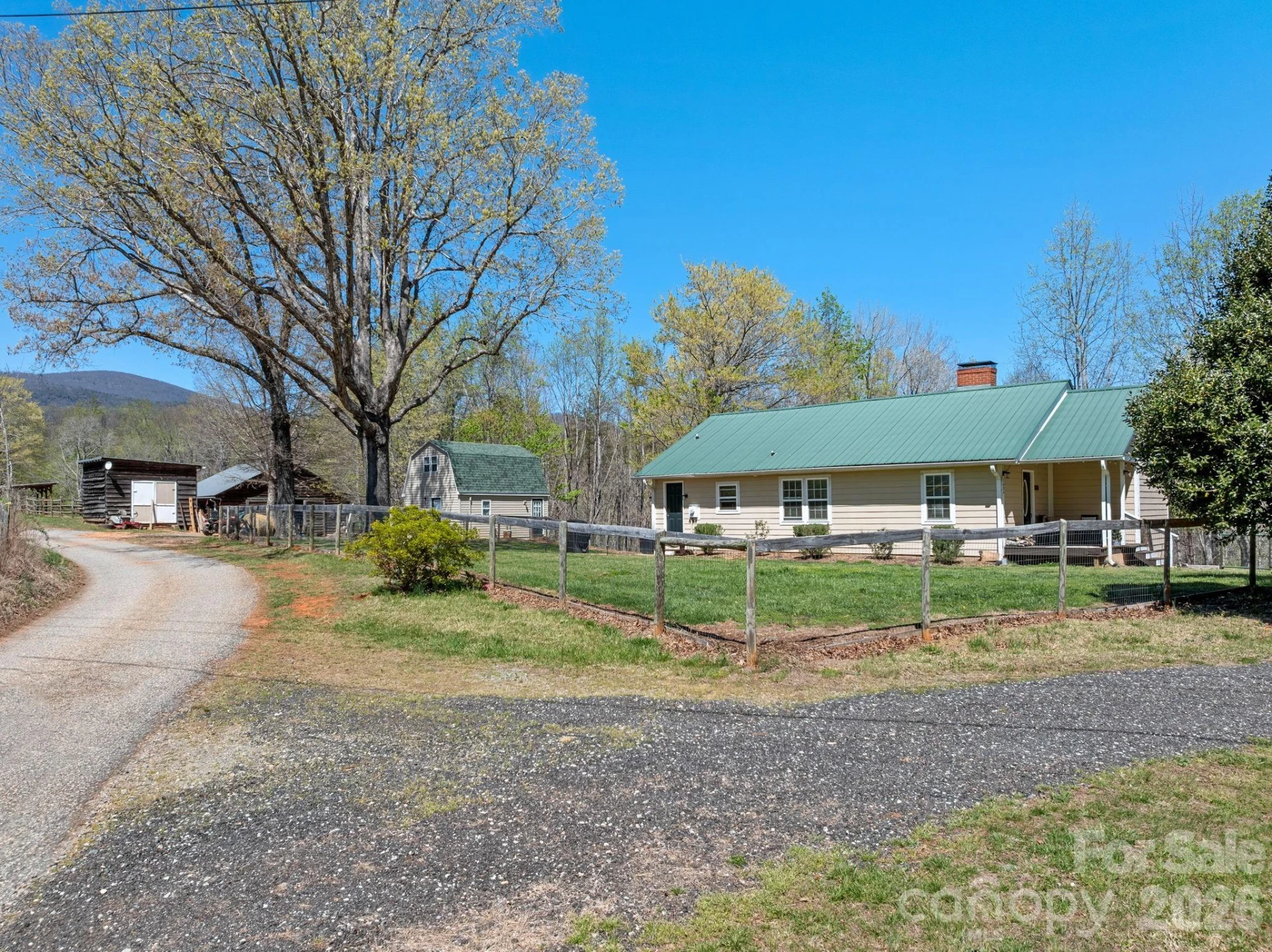 1434 Lake Adger Road - Photo 5