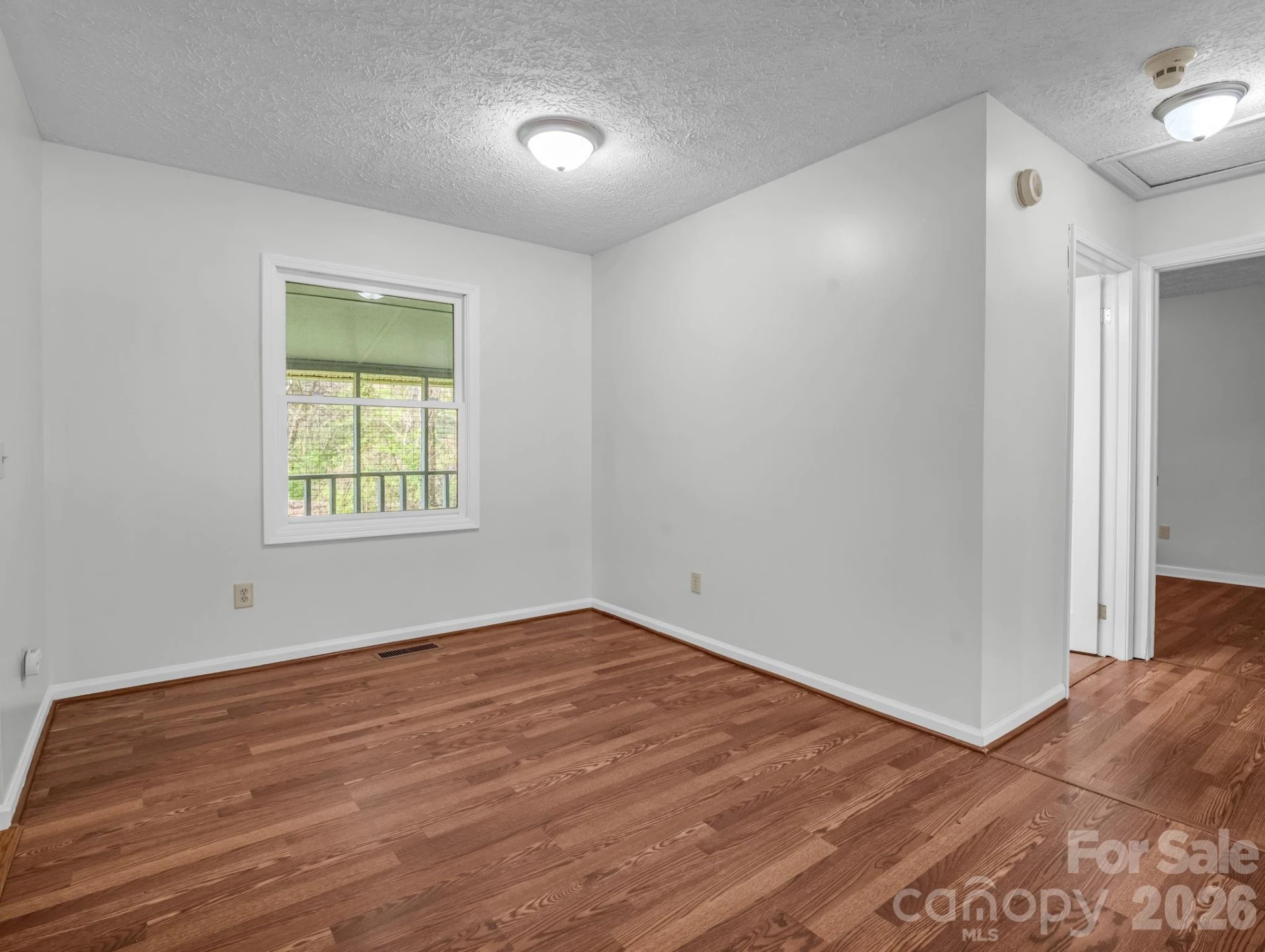 347 Crestview Street - Photo 14