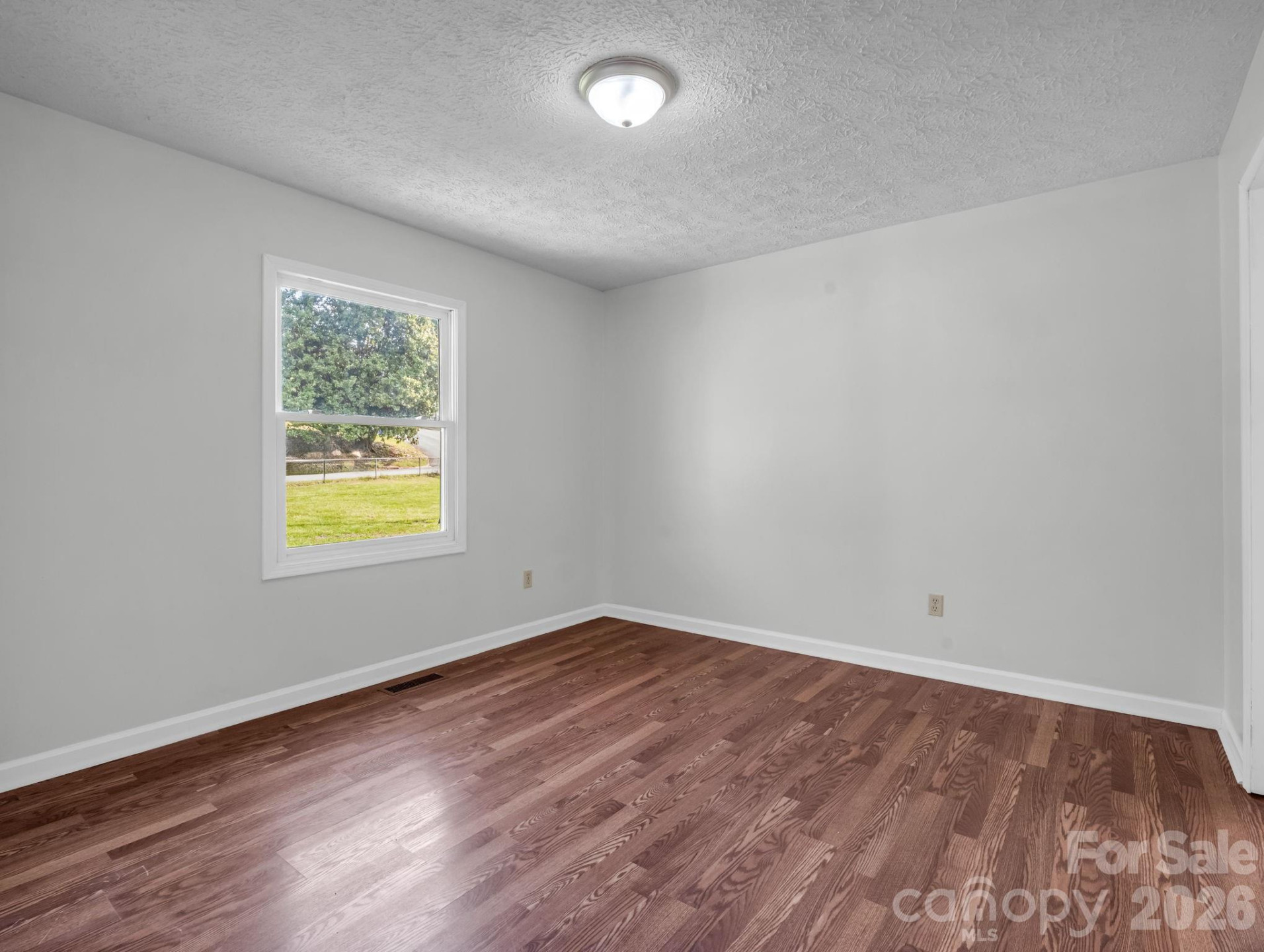347 Crestview Street - Photo 23