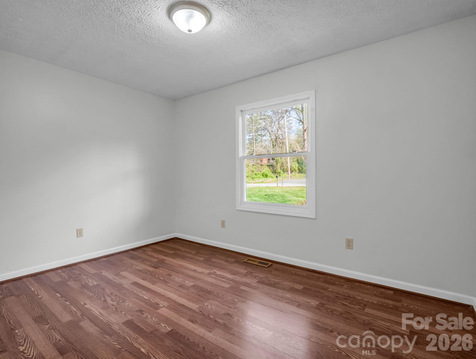 347 Crestview Street - Photo 27