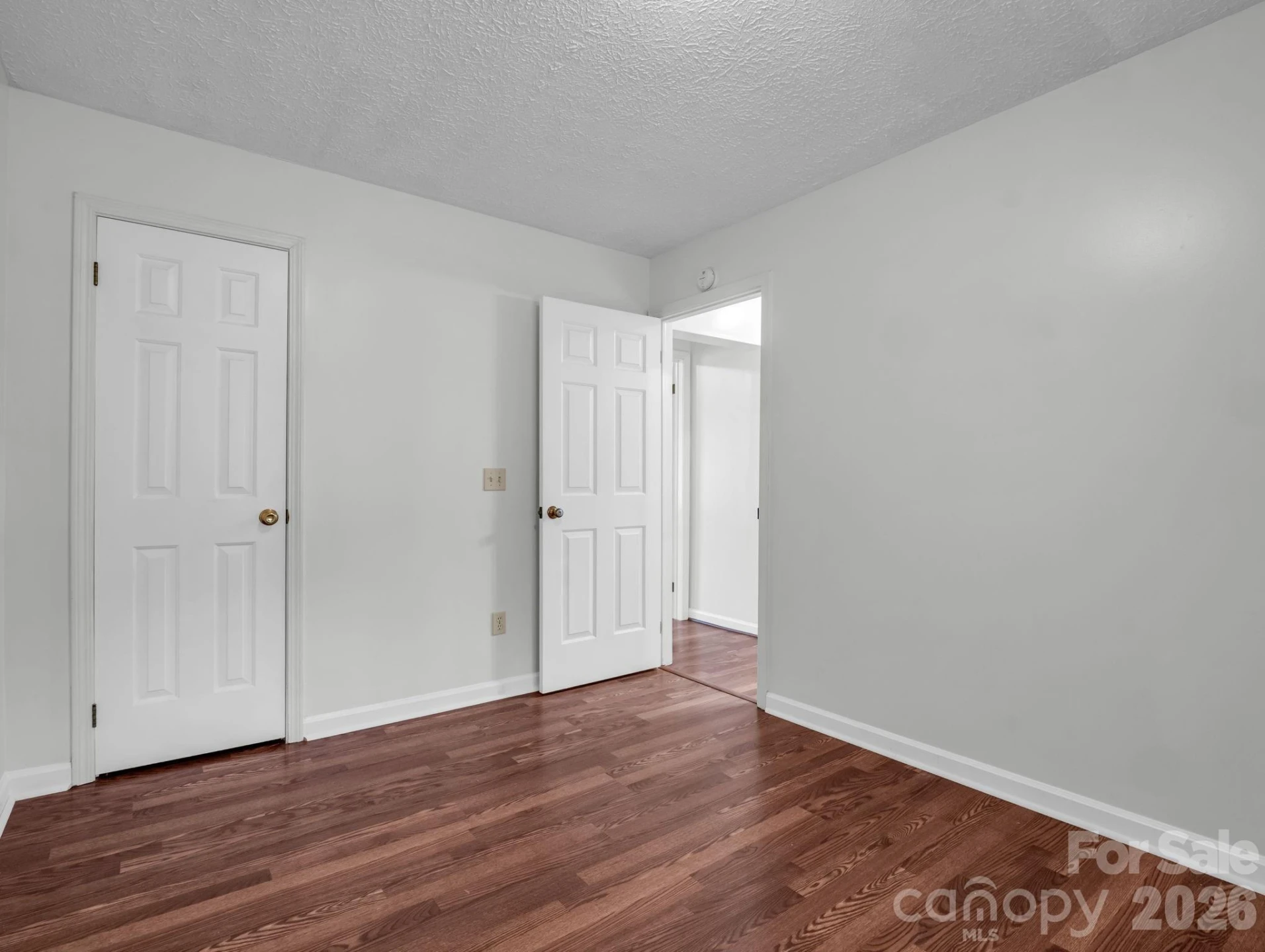 347 Crestview Street - Photo 30