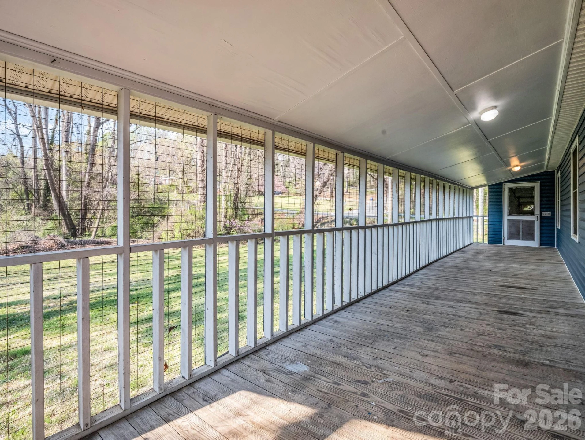 347 Crestview Street - Photo 32